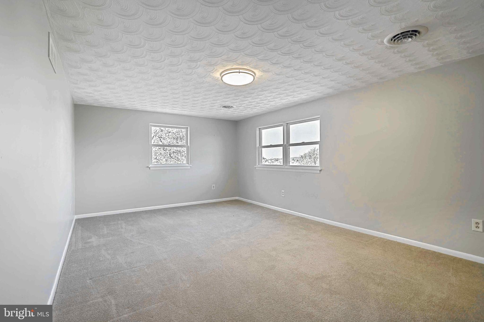 SPRINGETTSBURY TWP - Residential
