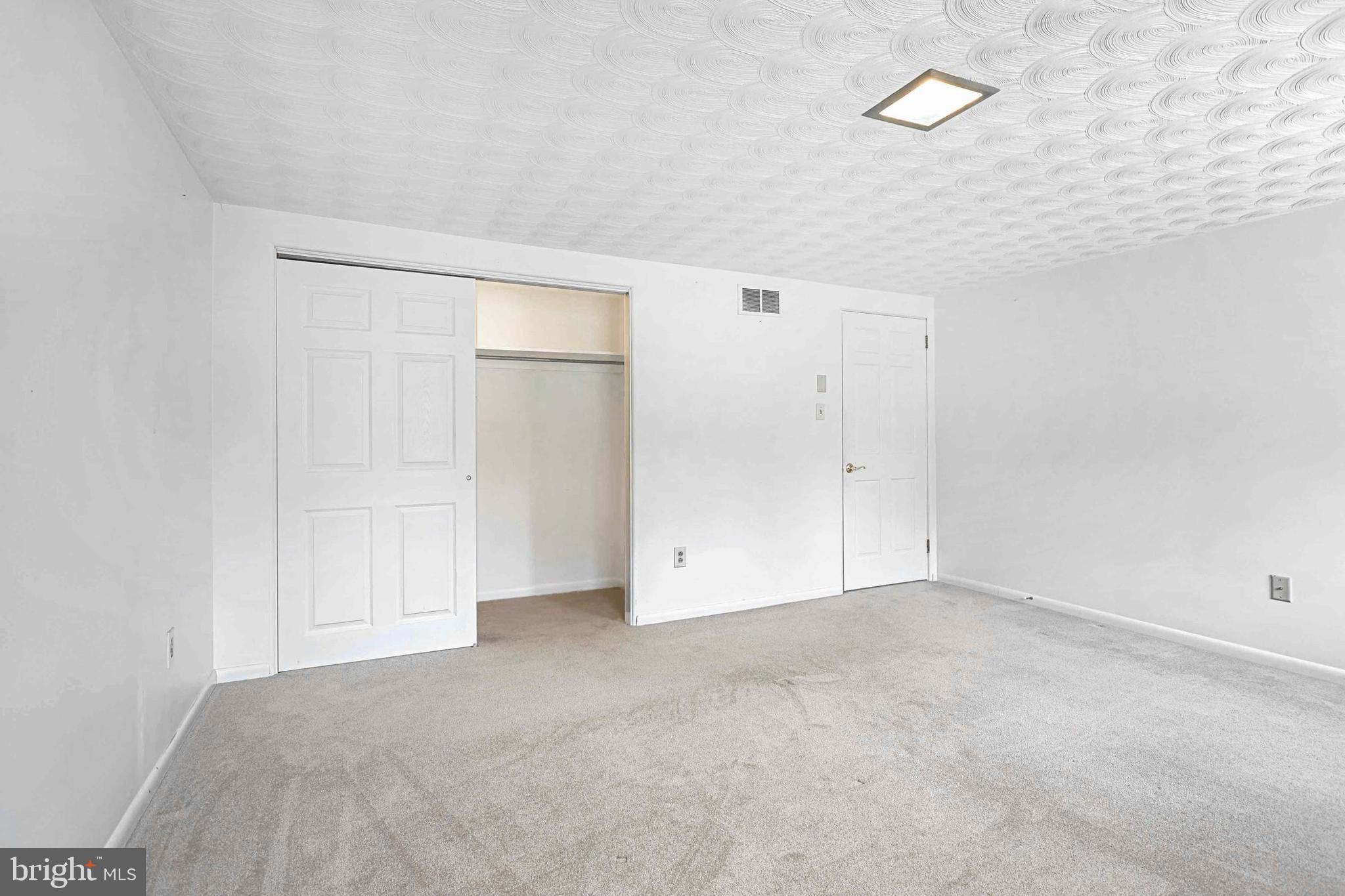 SPRINGETTSBURY TWP - Residential