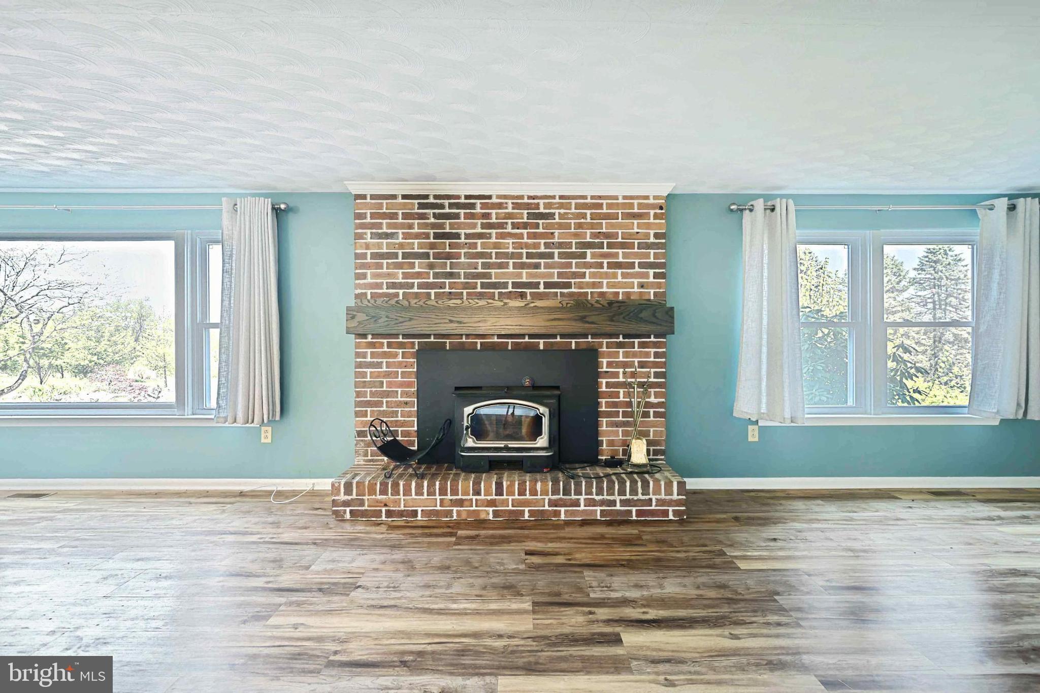 SPRINGETTSBURY TWP - Residential
