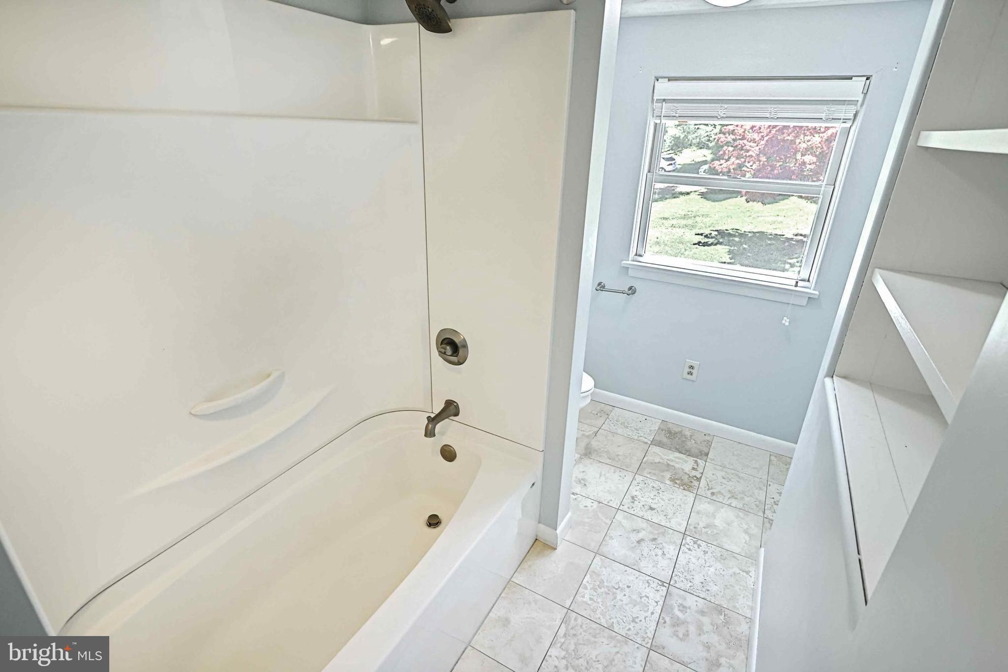 SPRINGETTSBURY TWP - Residential