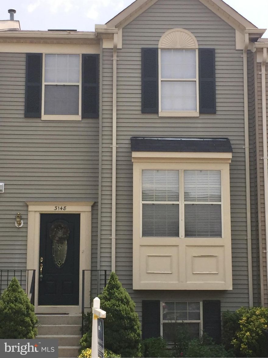 Awesome Awesome house for rent  hardwood throughout main level and stairs. Ceramic tile in all the bathrooms and basement. Lots of cabinet space.No pets and smokers. Huge deck off the kitchen your clients will love this home!!