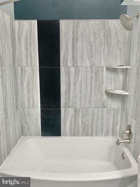 AMBERFIELD - Residential Lease