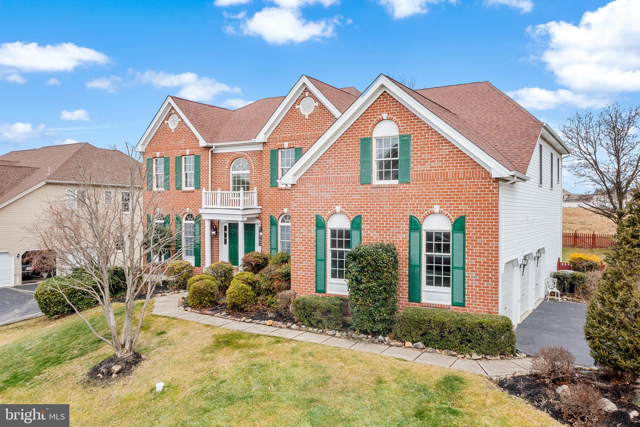 RESERVE AT EAGLE - Residential