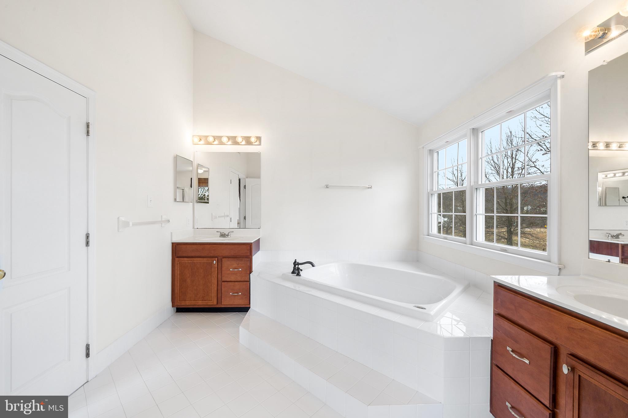 RESERVE AT EAGLE - Residential