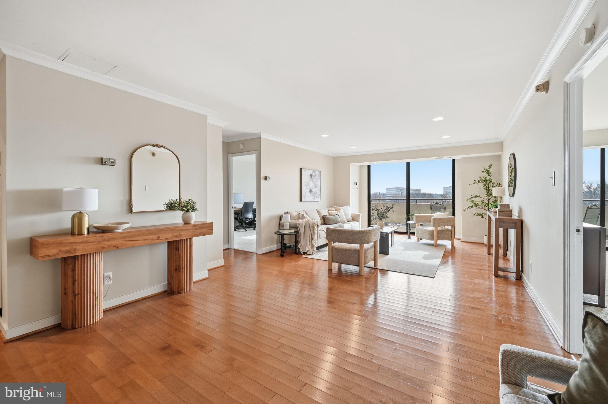 REGENCY - Residential