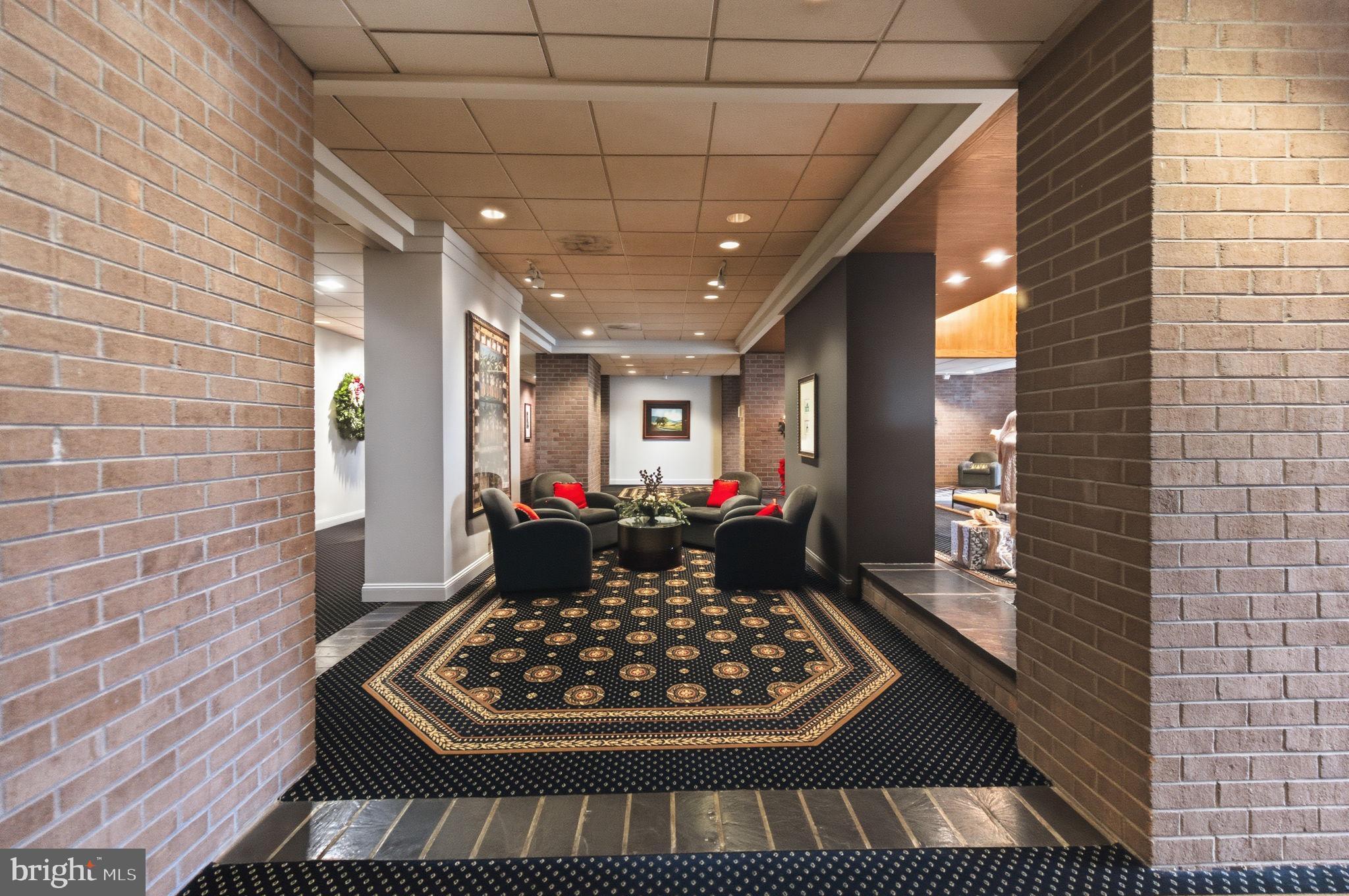 REGENCY - Residential