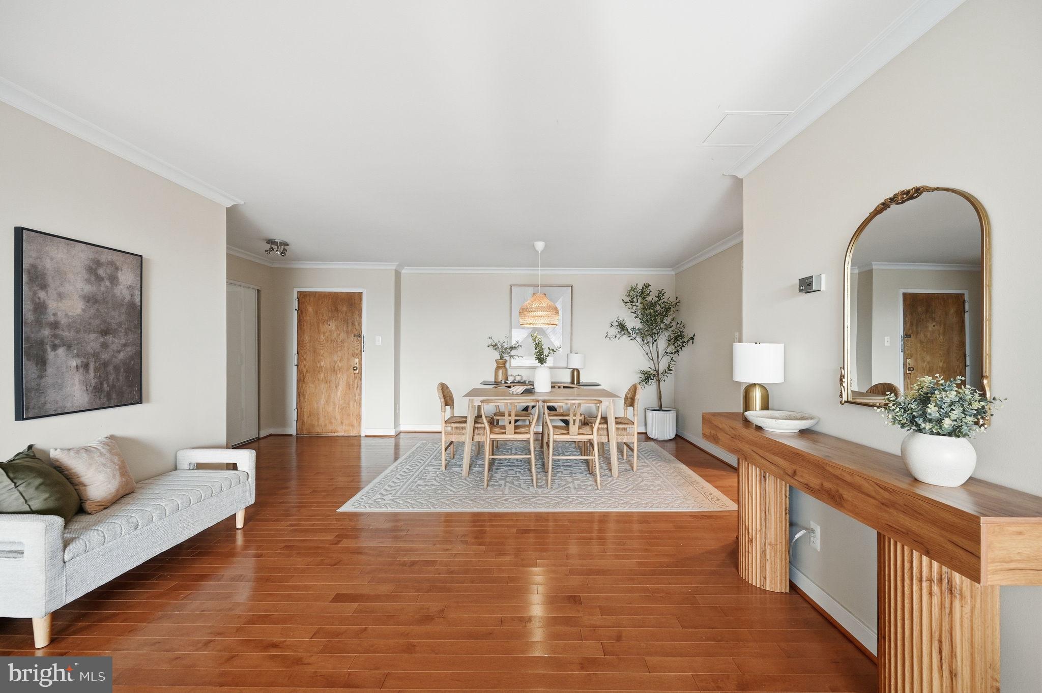 REGENCY - Residential