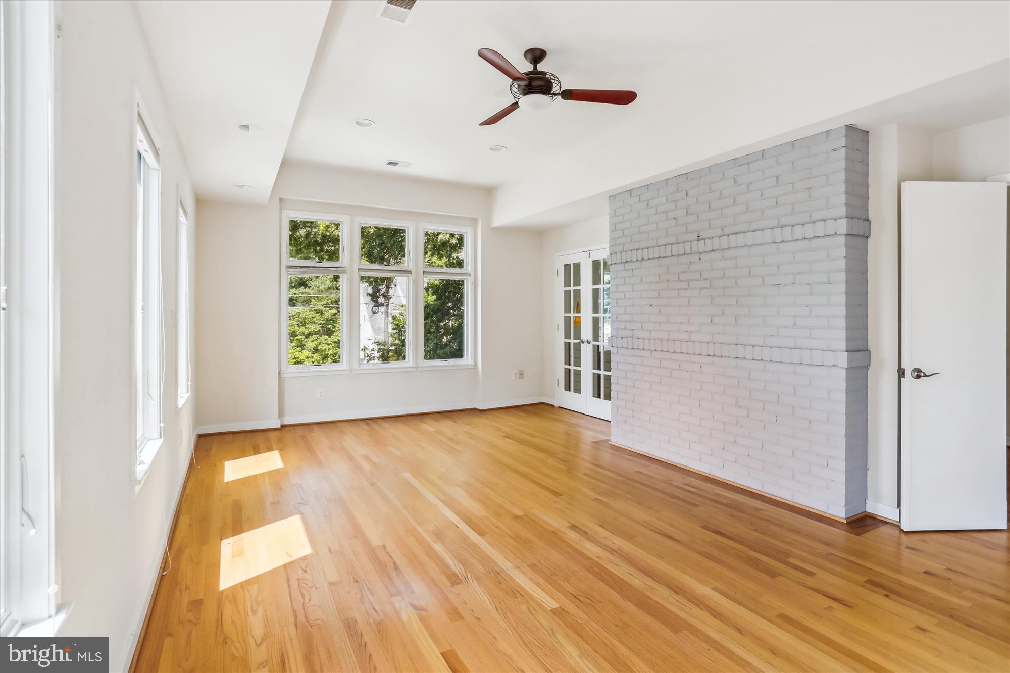 PARKWOOD - Residential