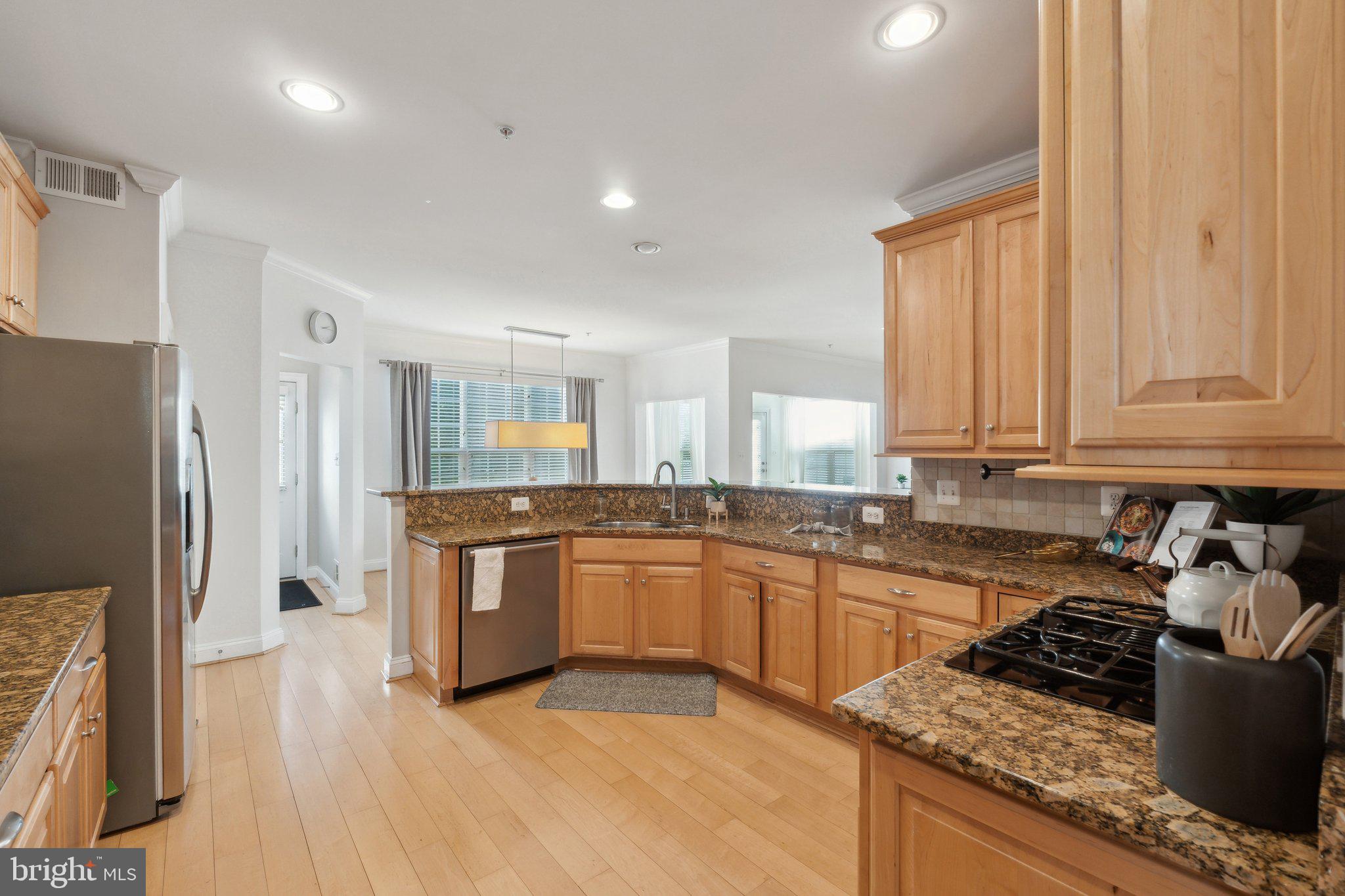 GREENWAY VILLAGE - Residential