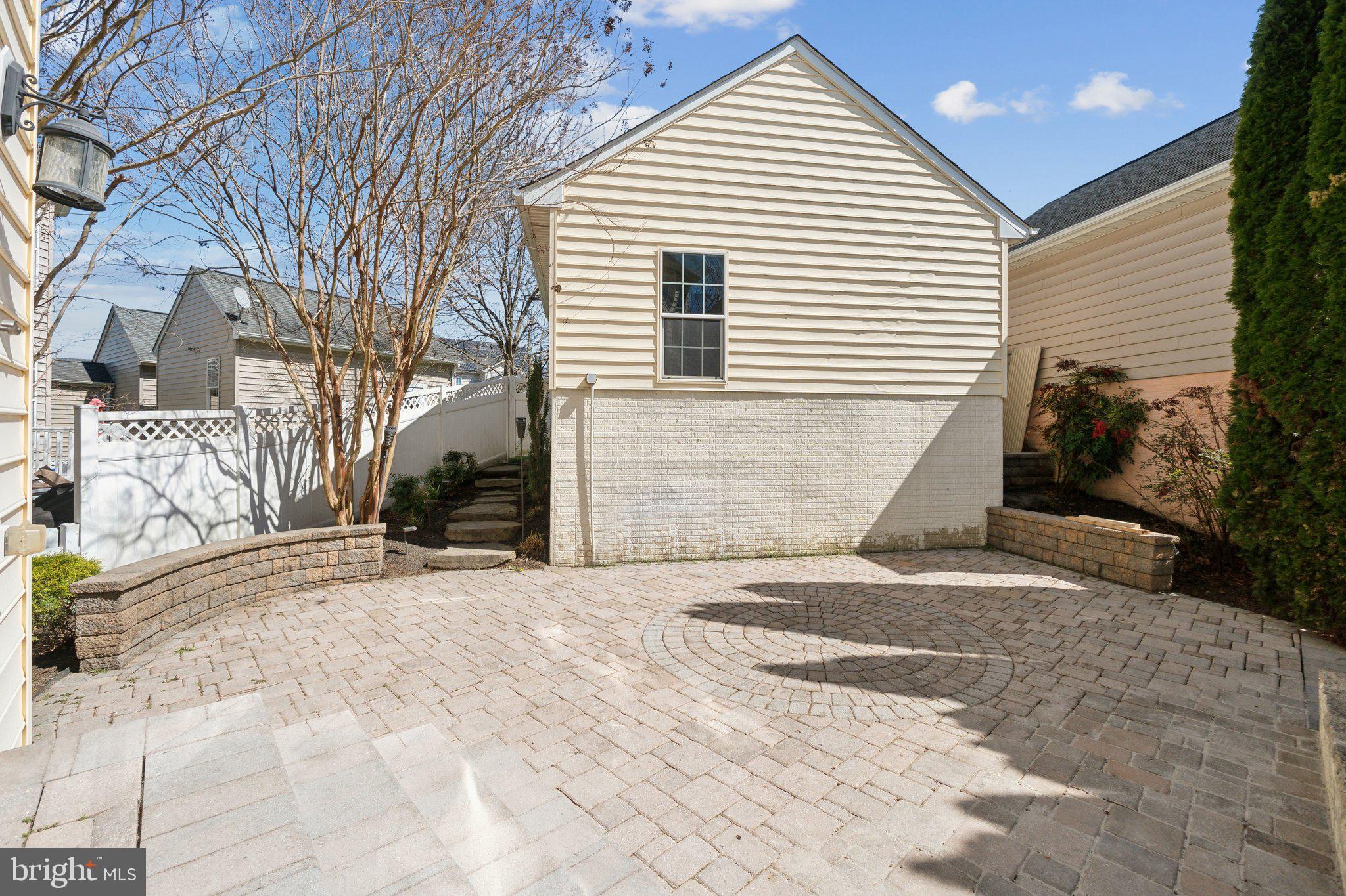 GREENWAY VILLAGE - Residential