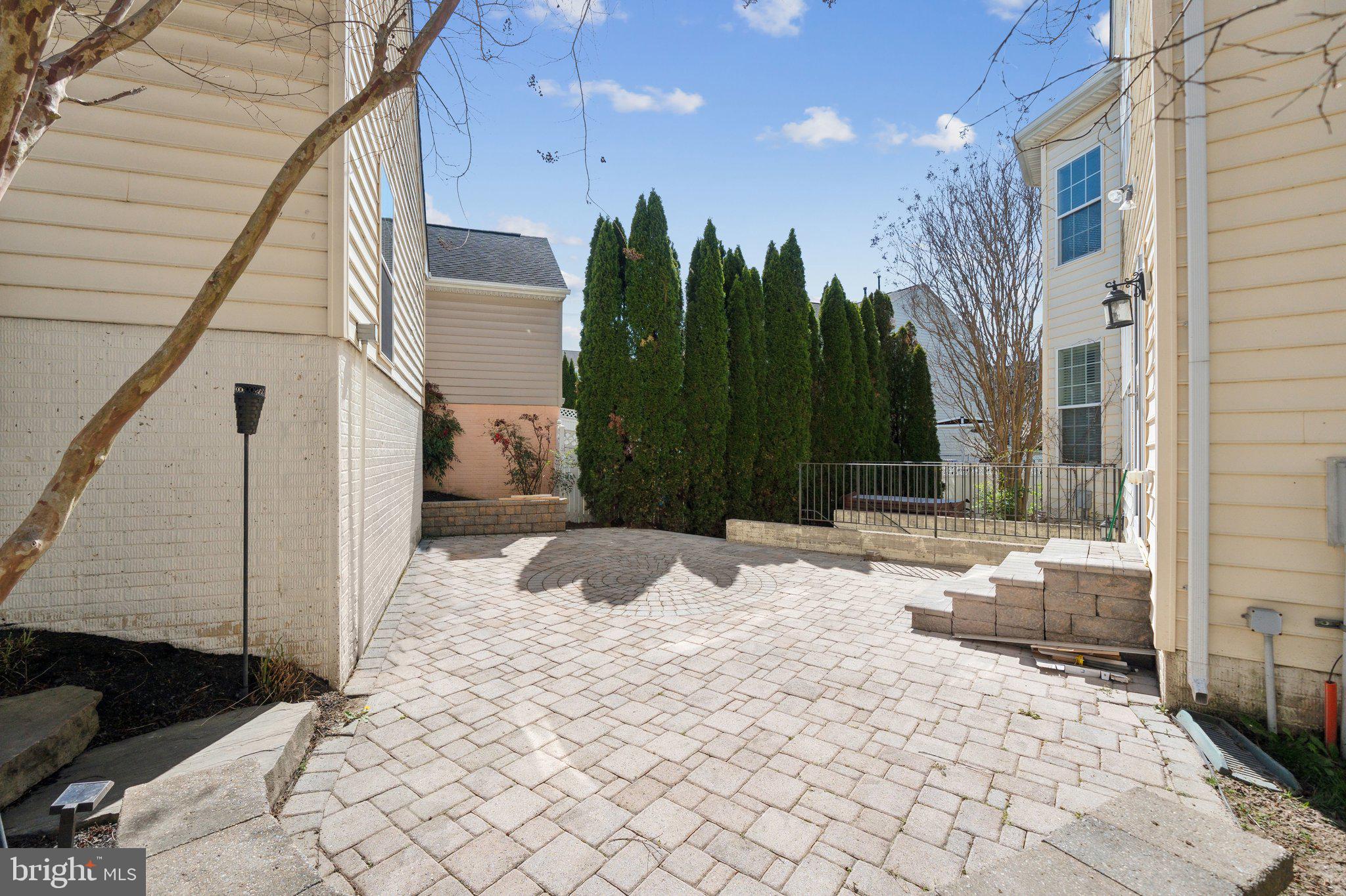 GREENWAY VILLAGE - Residential