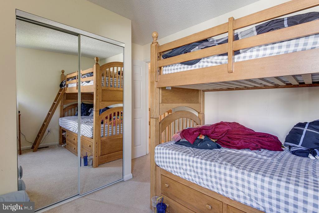 NEWPORT SPRINGS - Residential