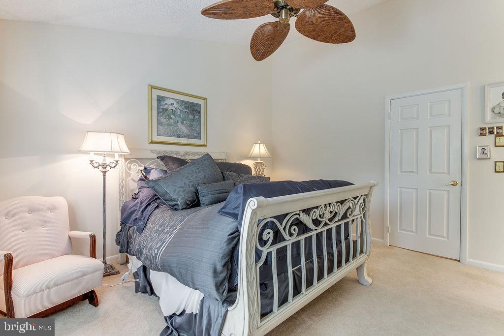 NEWPORT SPRINGS - Residential