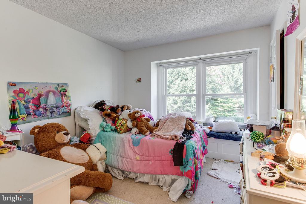 NEWPORT SPRINGS - Residential