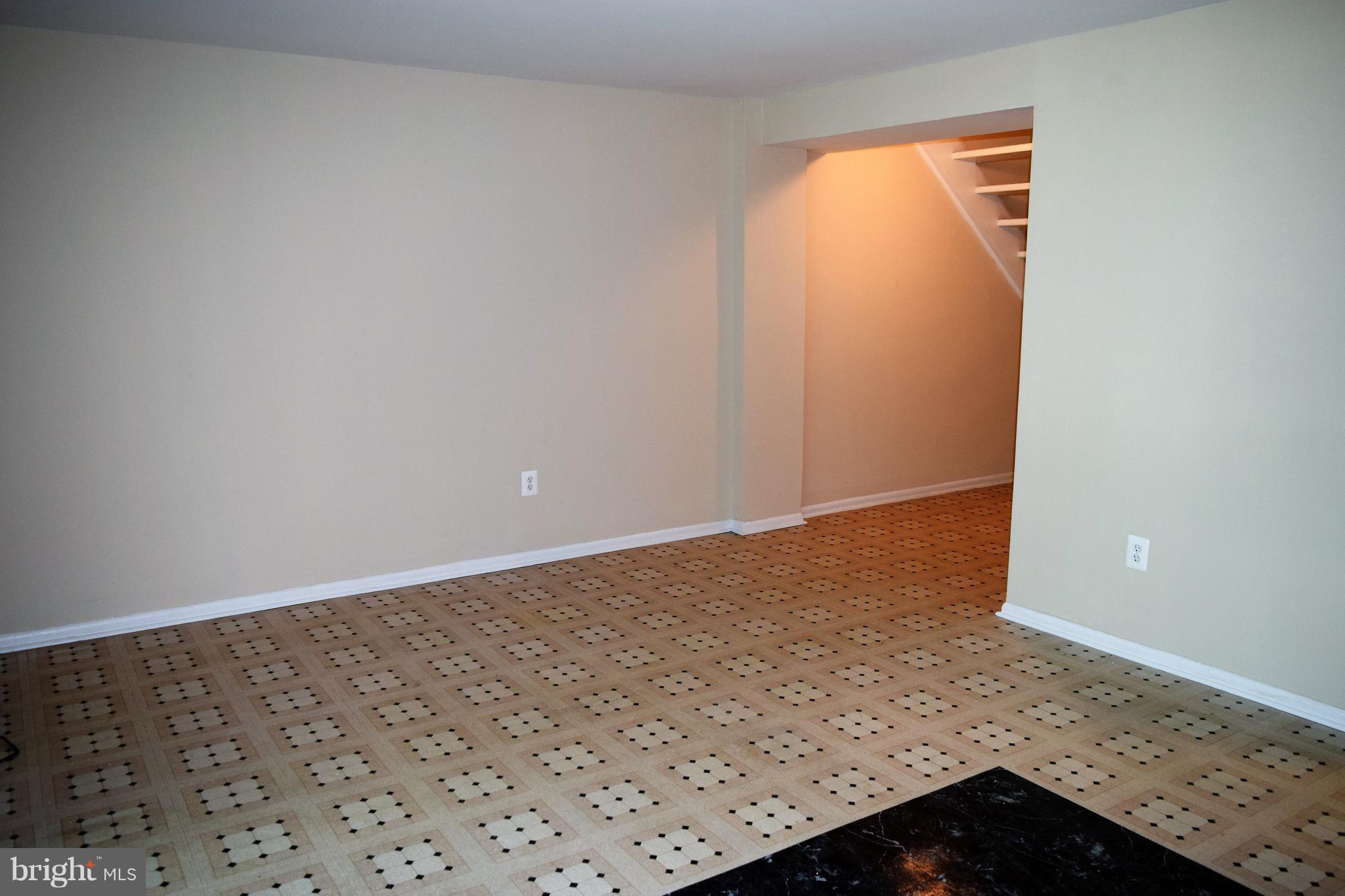 CENTRAL PARK CONDO - Residential