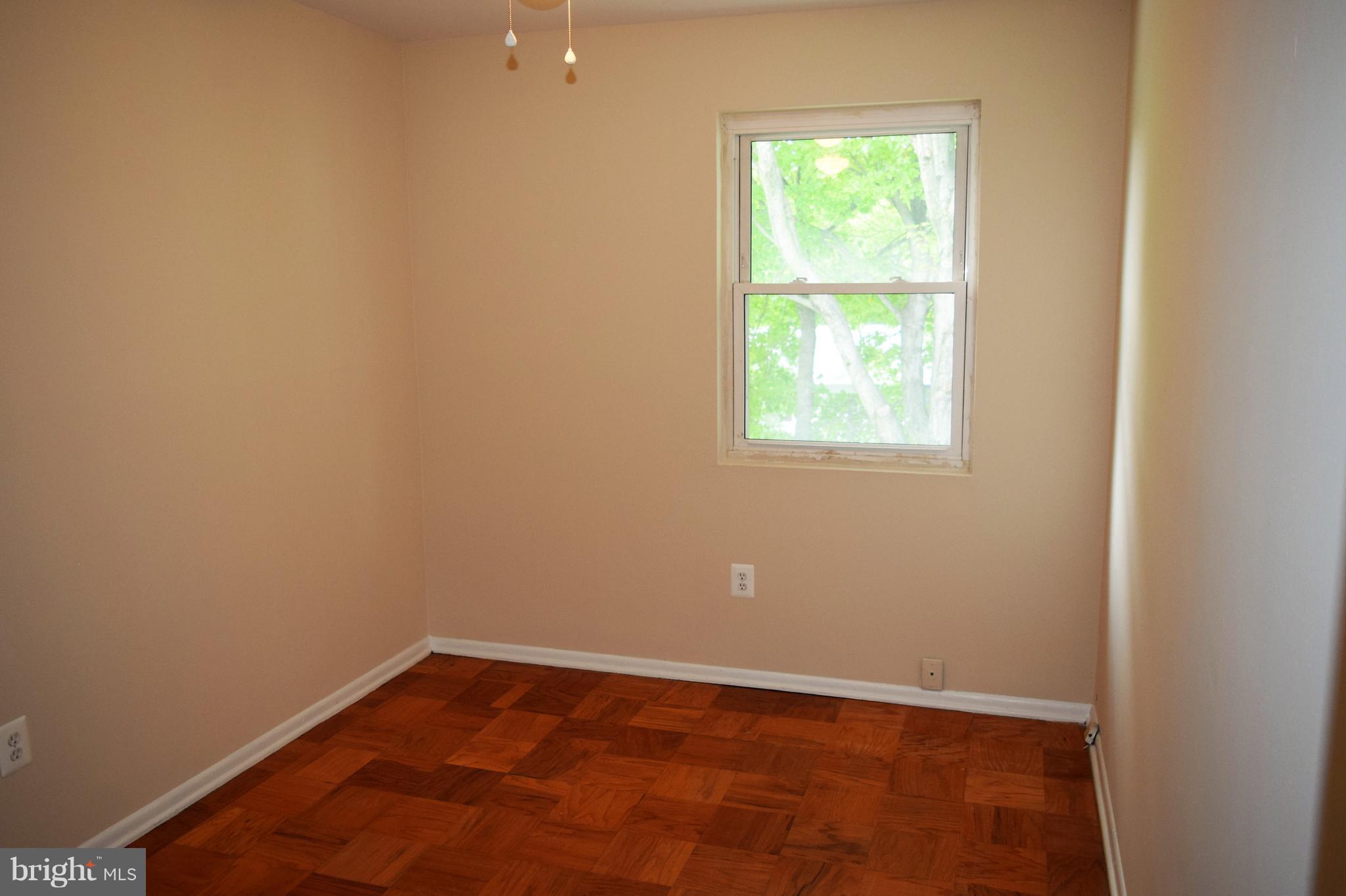 CENTRAL PARK CONDO - Residential