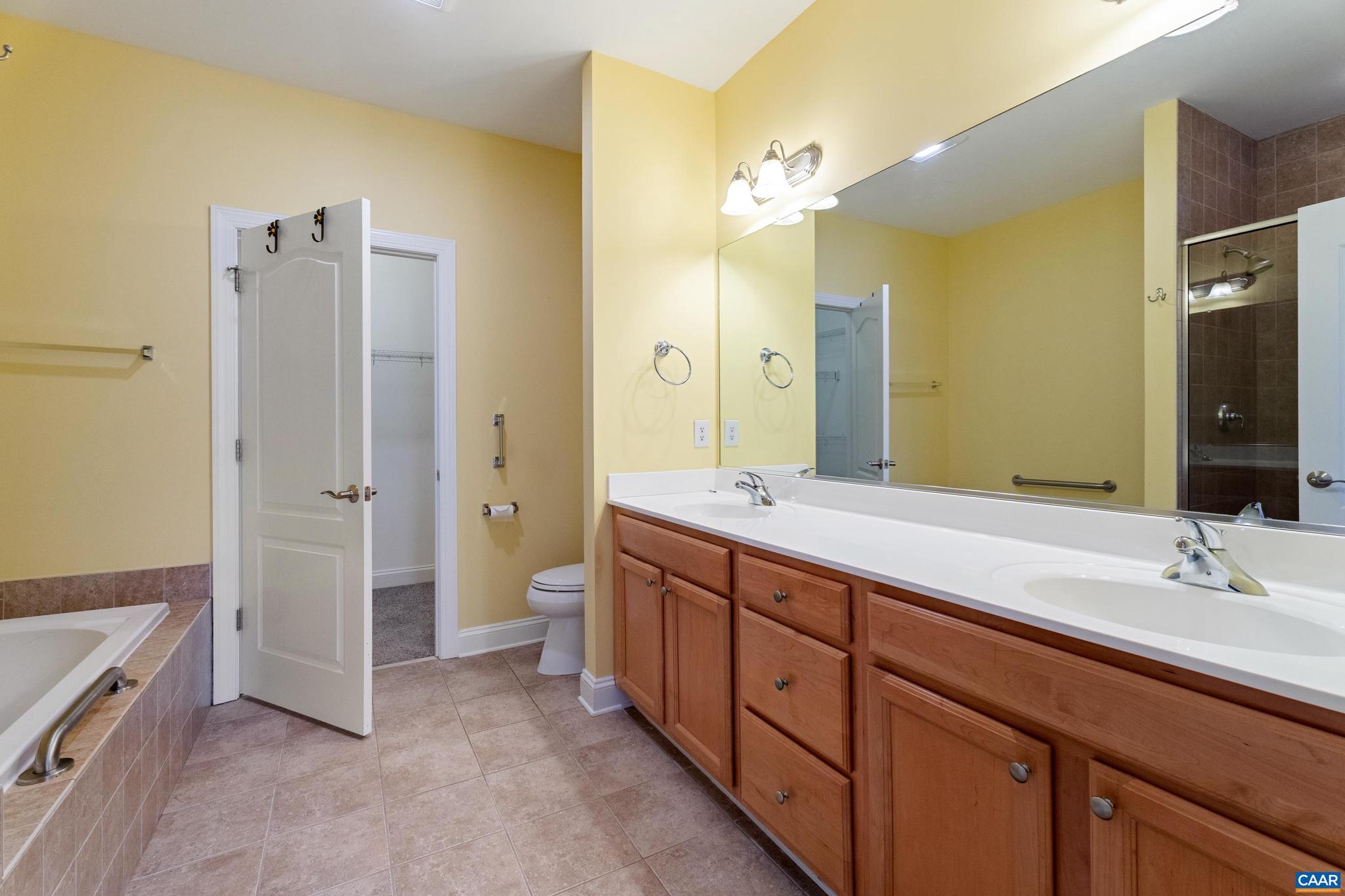 SPRING CREEK - Residential