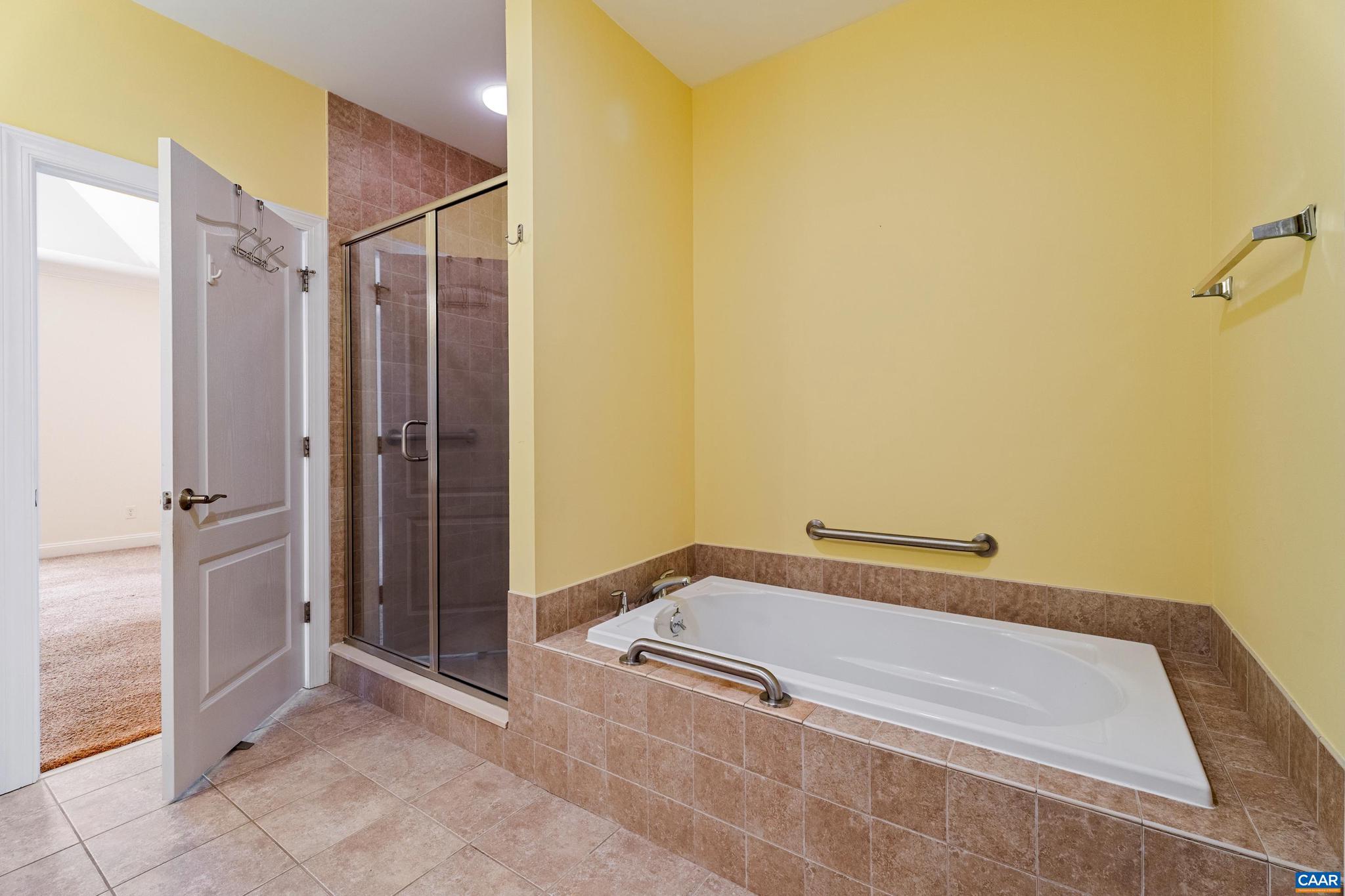 SPRING CREEK - Residential