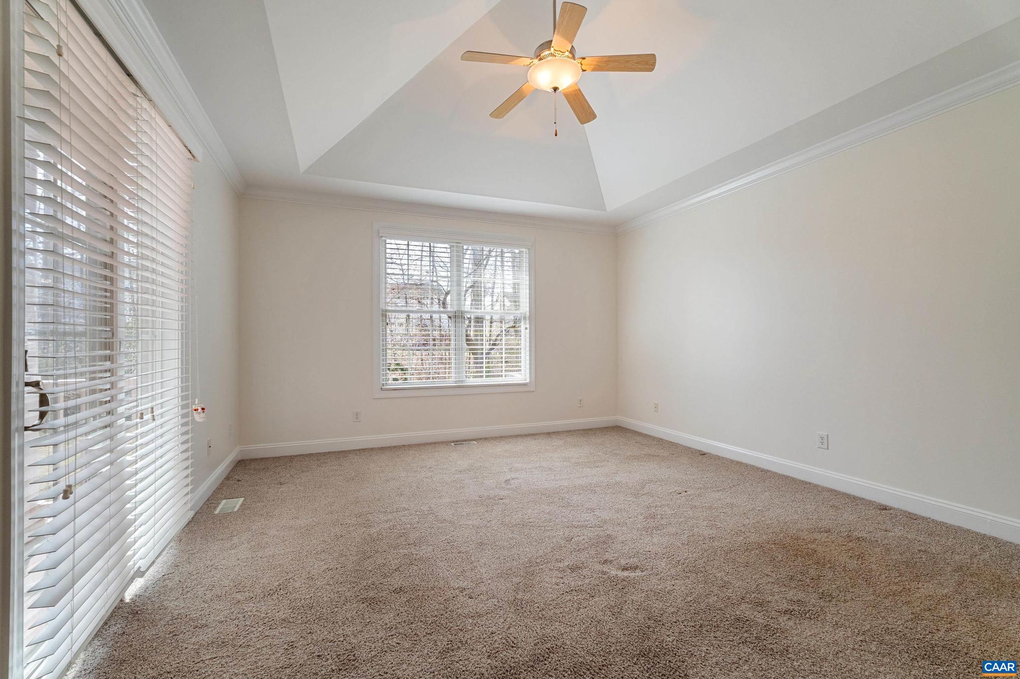 SPRING CREEK - Residential