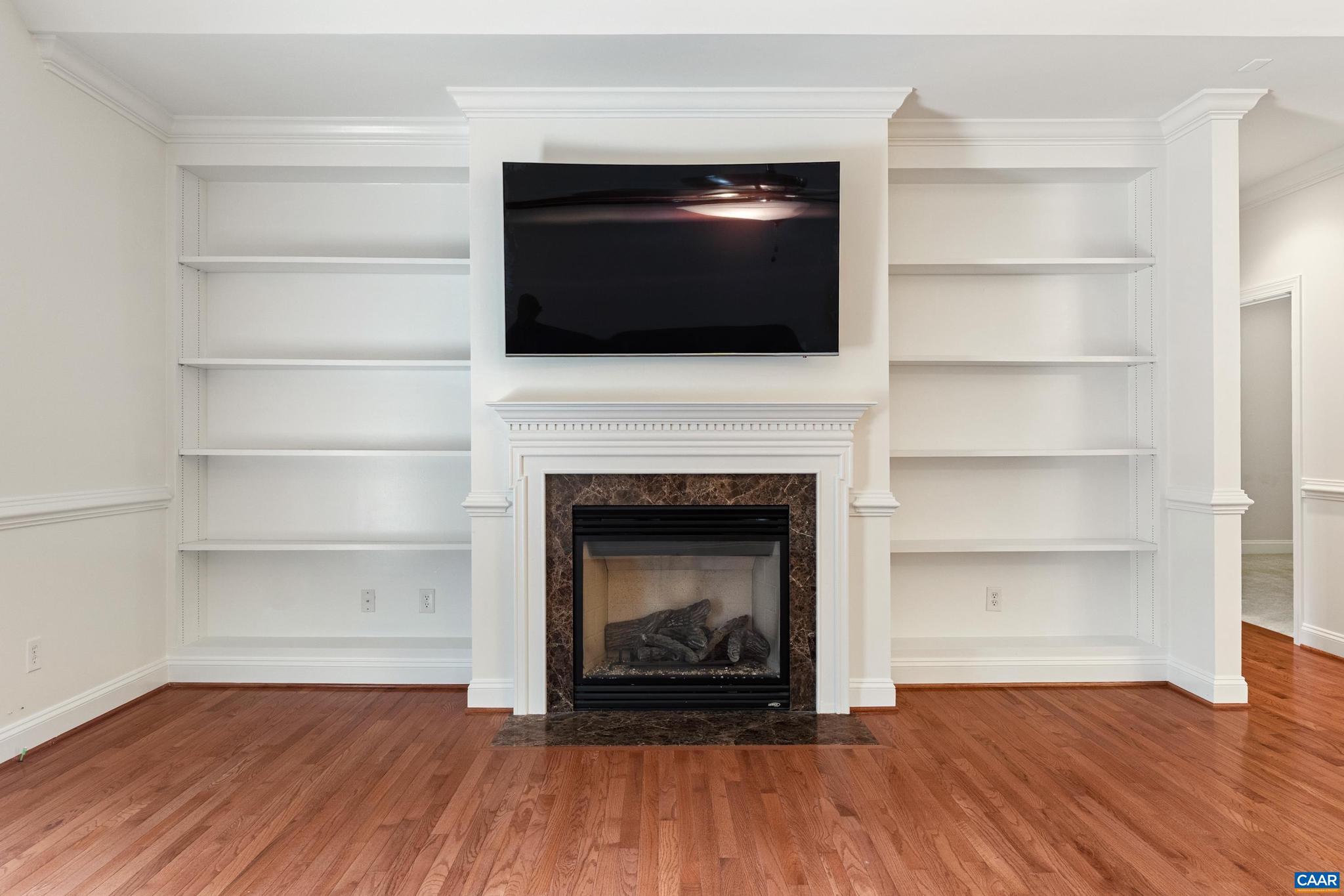 SPRING CREEK - Residential