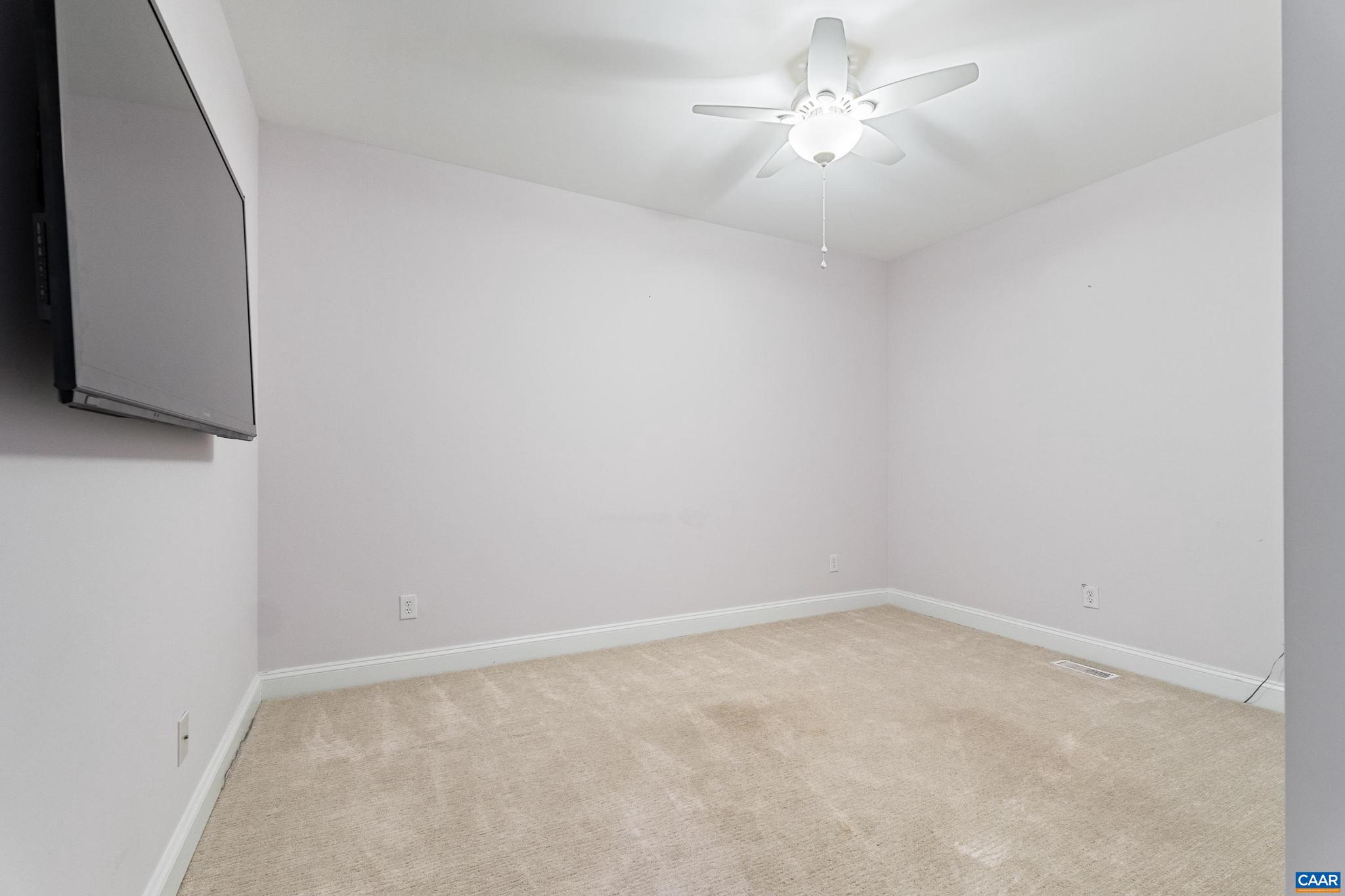 SPRING CREEK - Residential