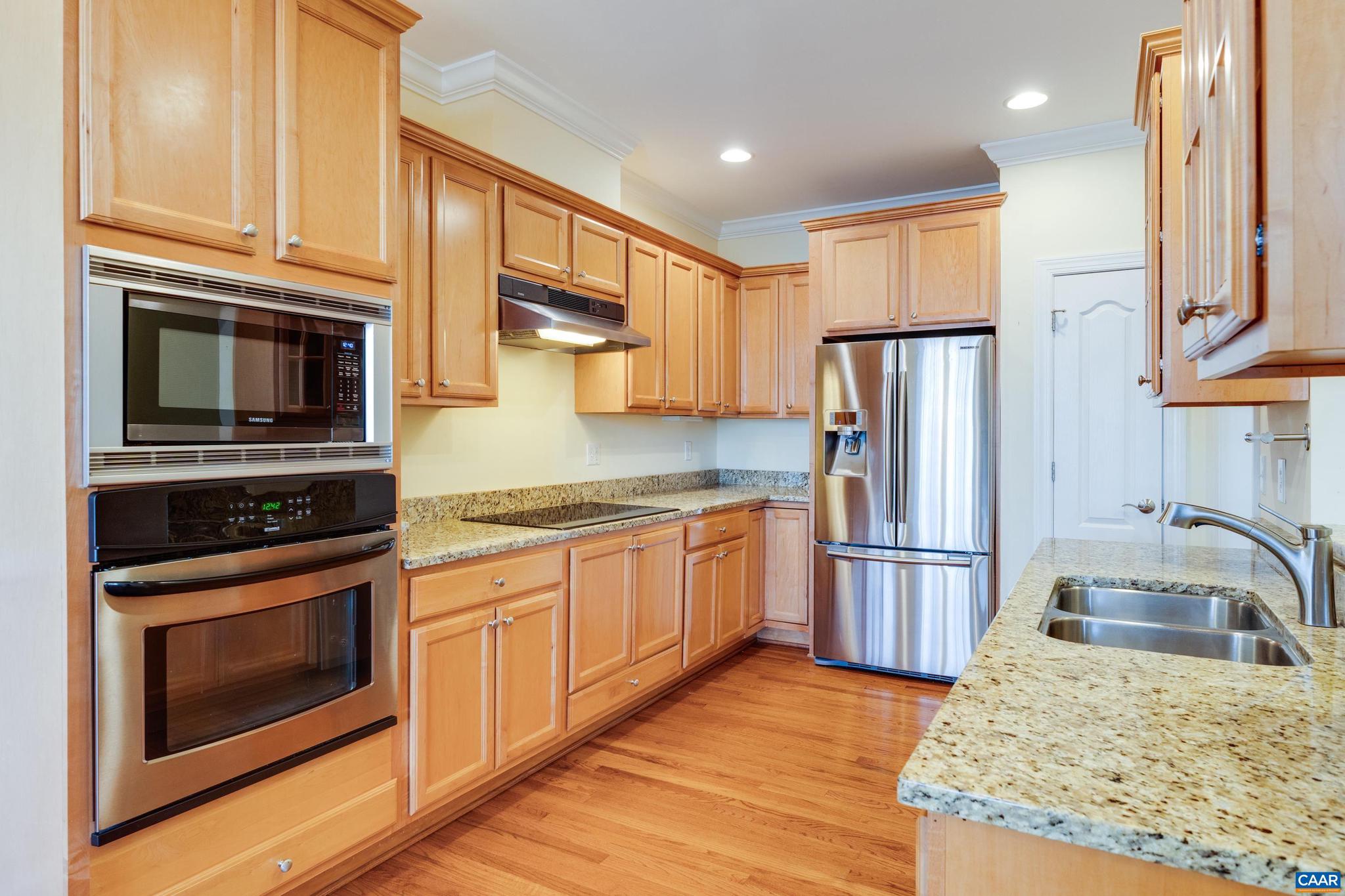 SPRING CREEK - Residential