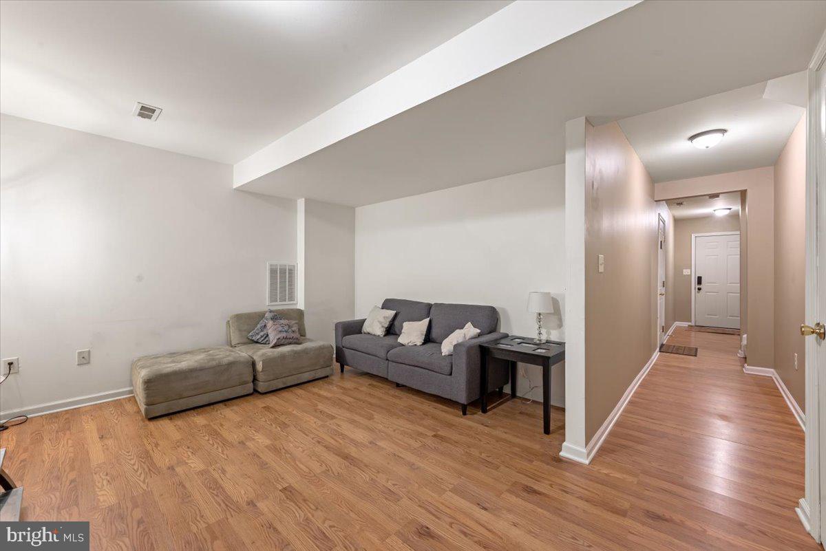 THE COVE - Residential