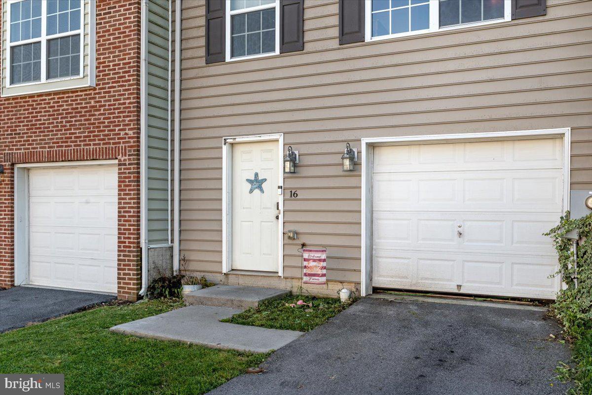 THE COVE - Residential