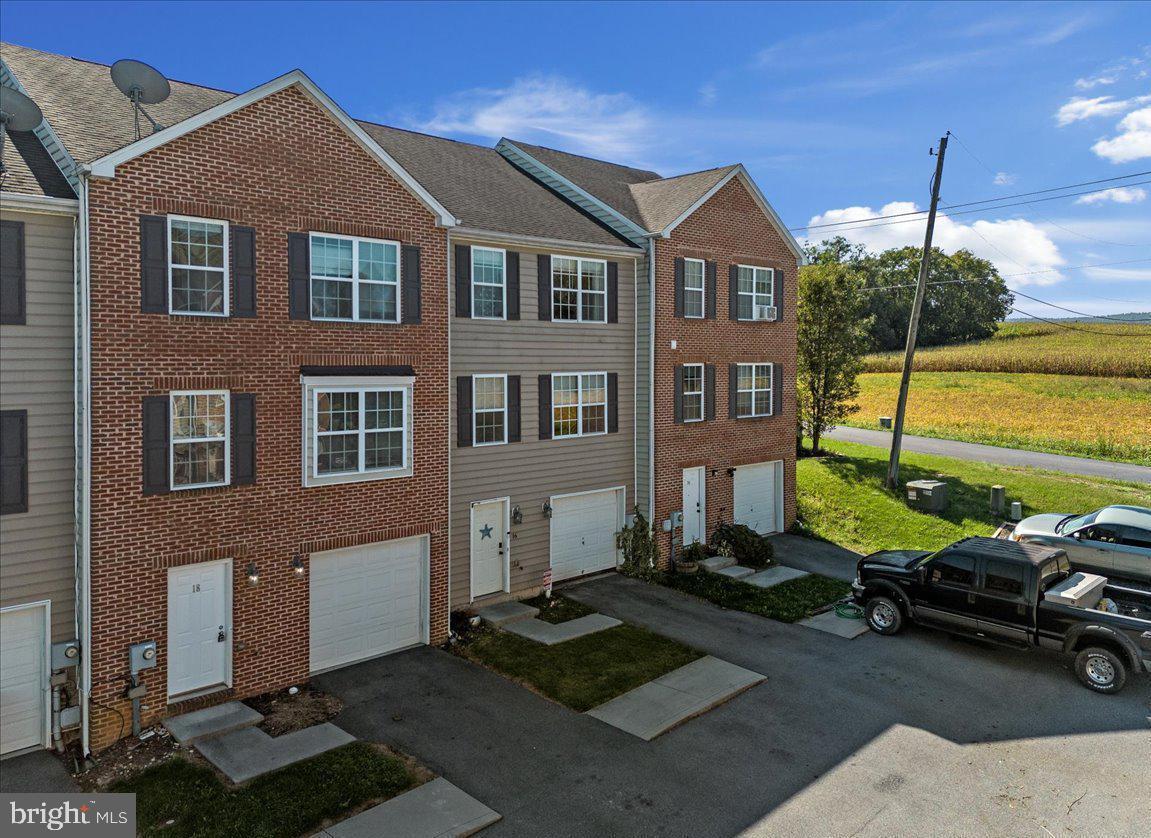 THE COVE - Residential