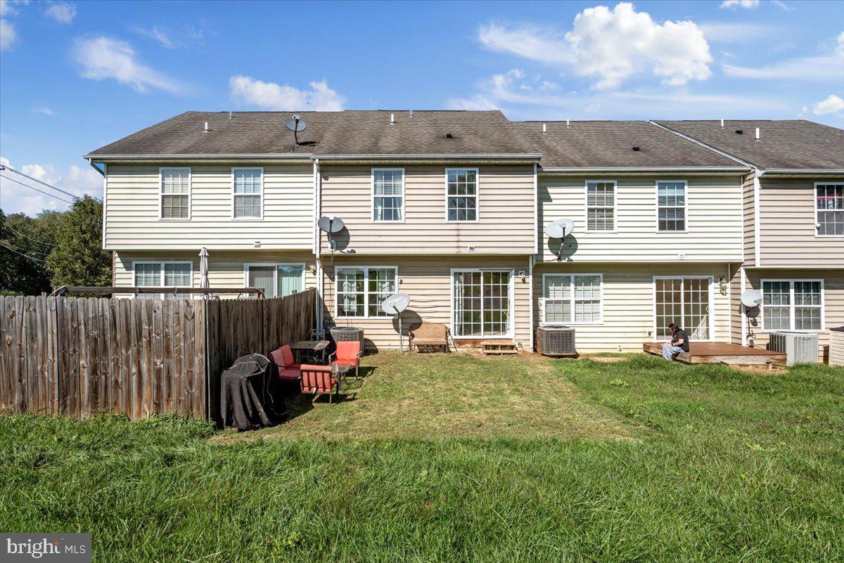 THE COVE - Residential