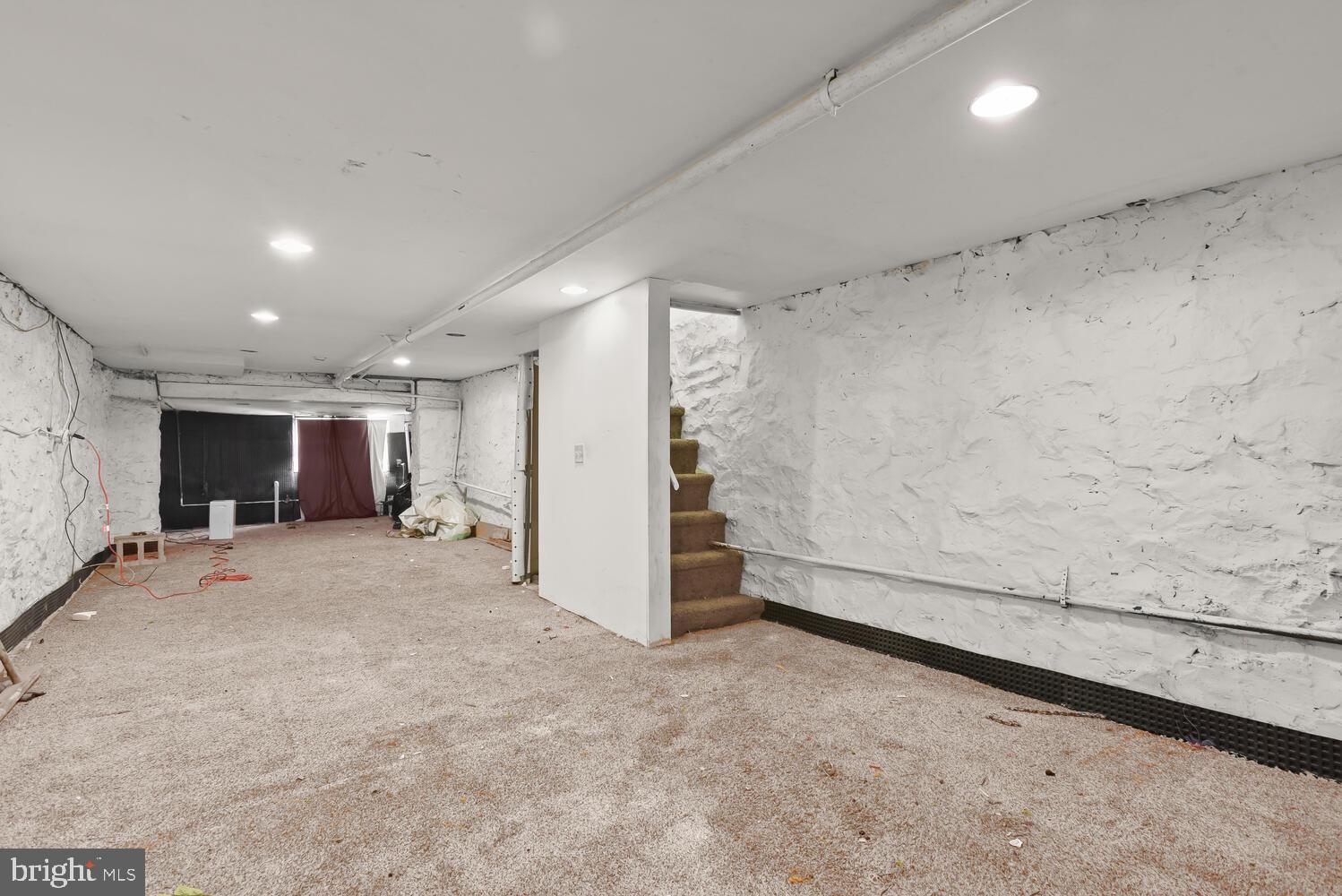 WINCHESTER - Residential