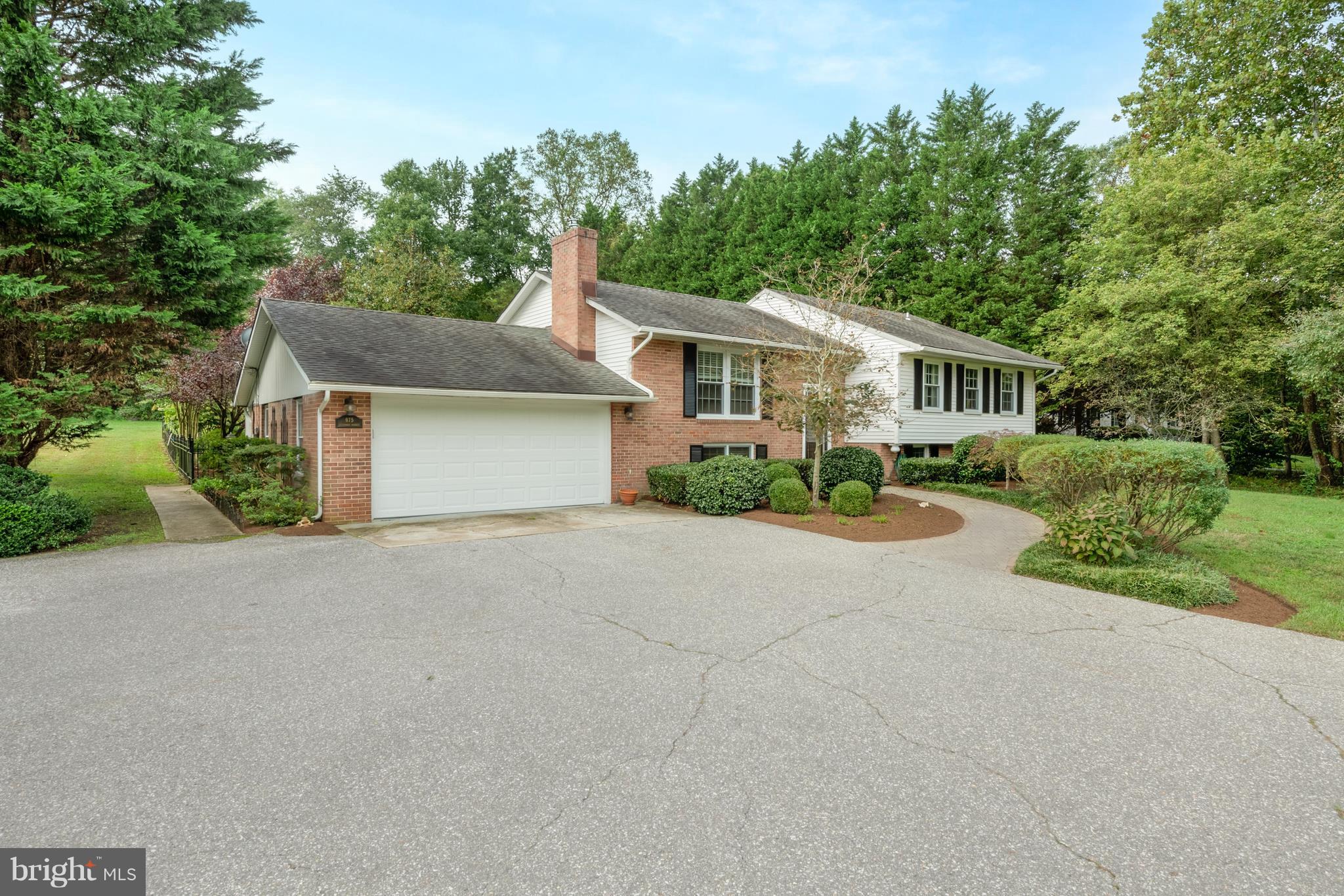 RUTLAND ESTATES - Residential