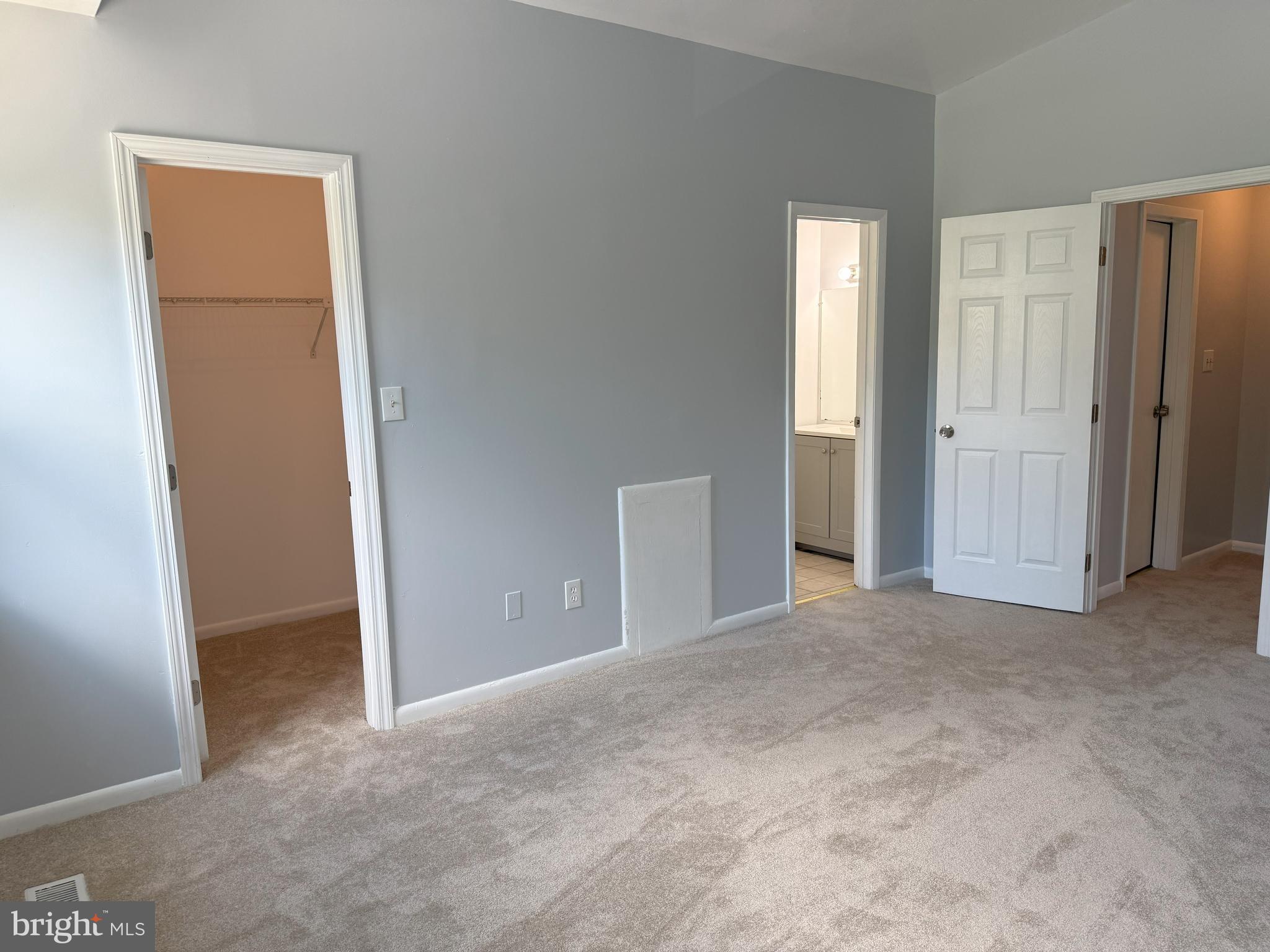 GREENFIELDS - Residential