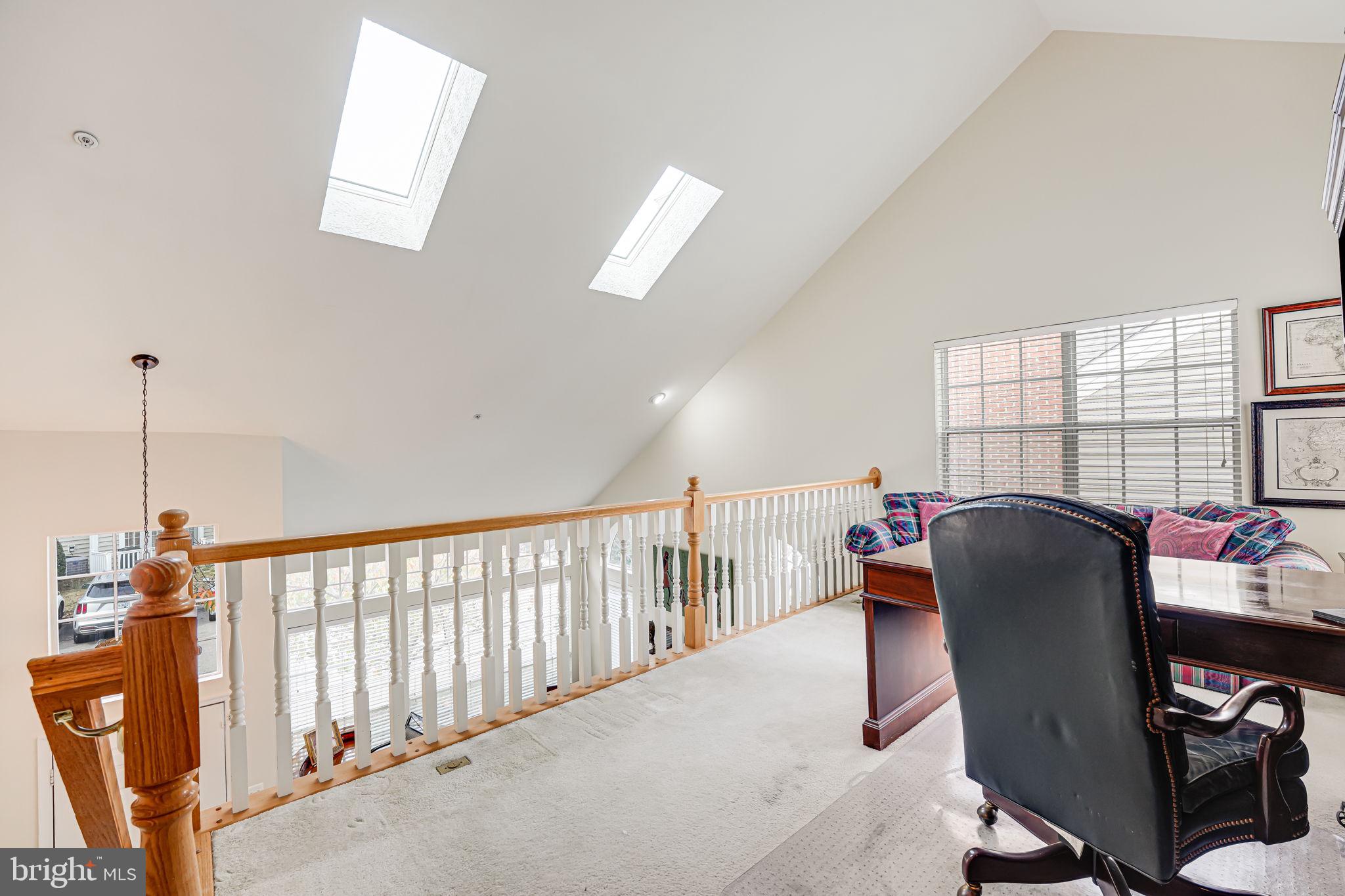 OCCOQUAN POINTE CONDO - Residential