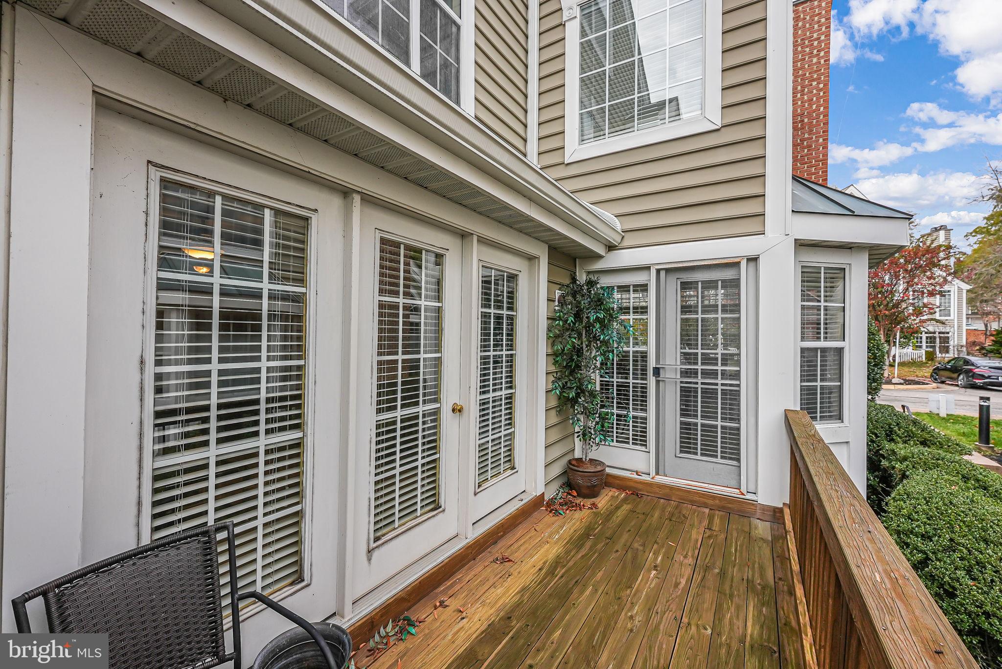OCCOQUAN POINTE CONDO - Residential