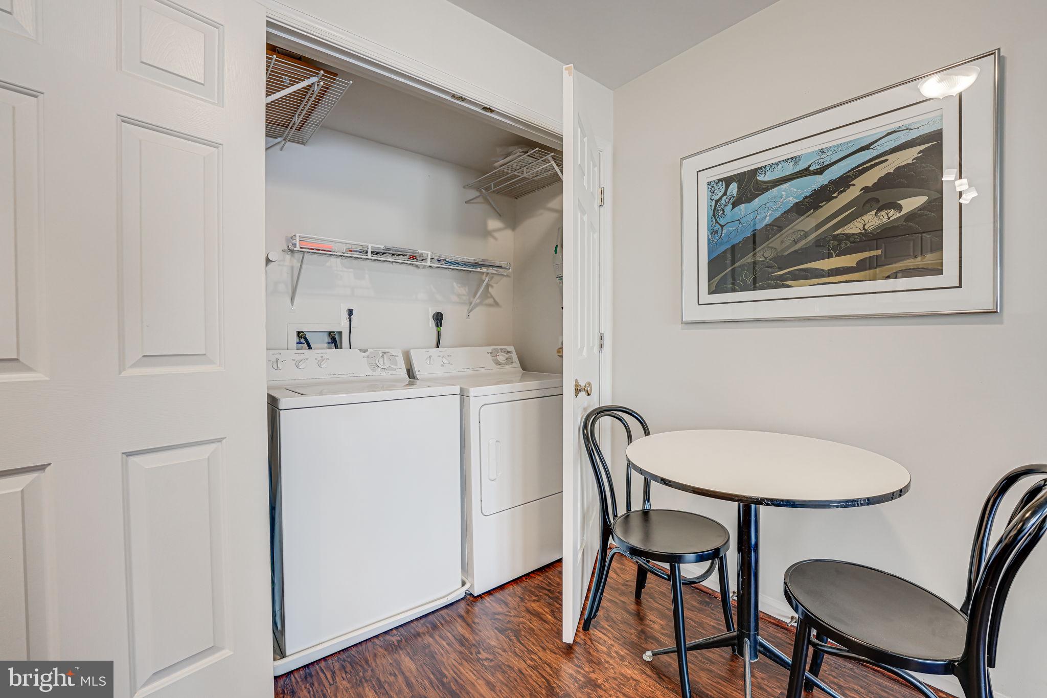 OCCOQUAN POINTE CONDO - Residential