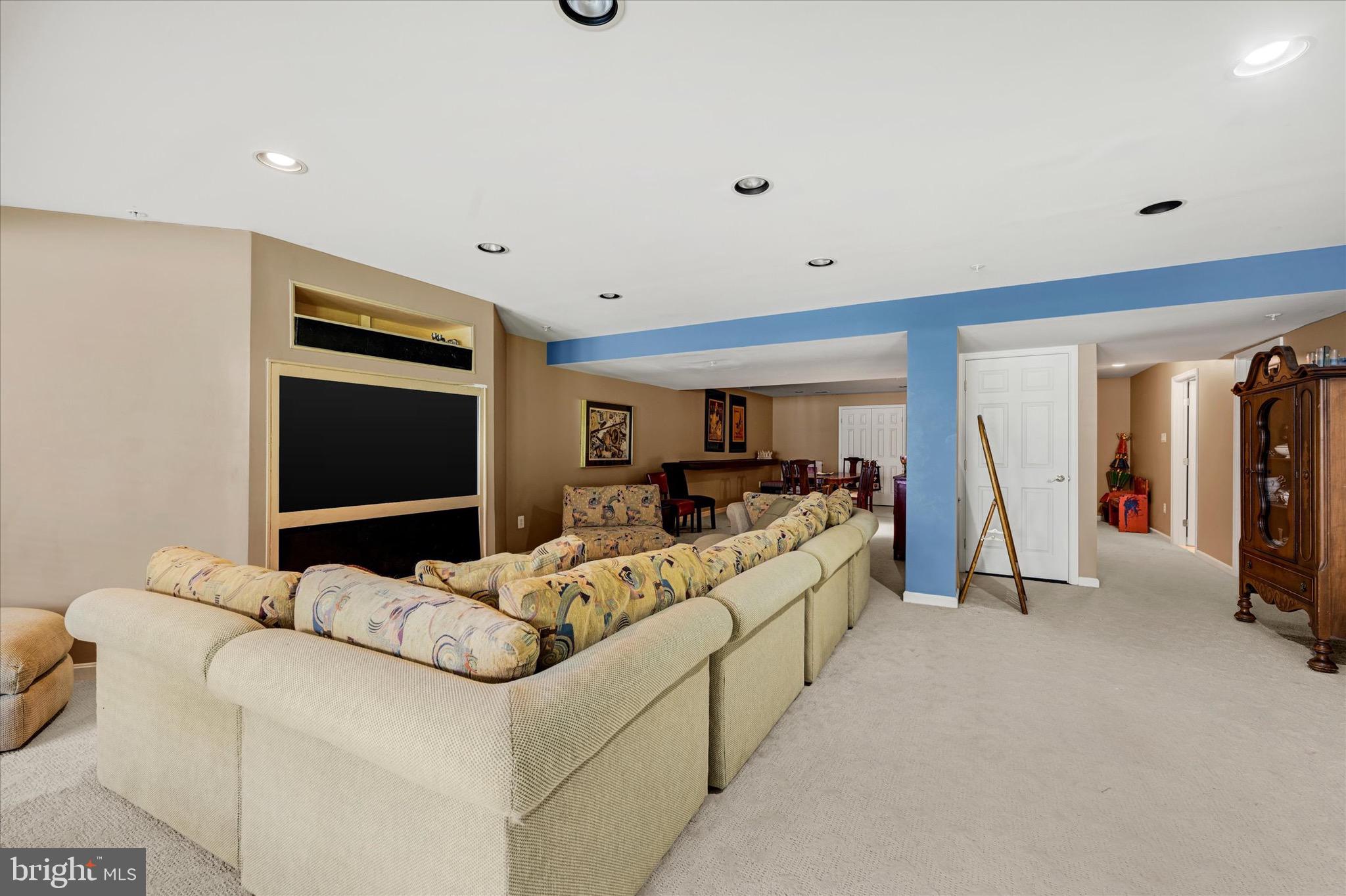 VILLAGES AT WOODHOLME - Residential