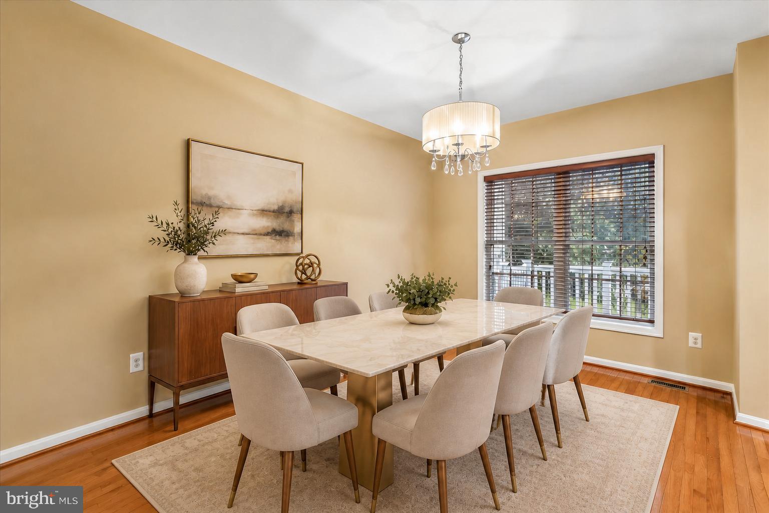 8905 LEE MANOR DRIVE