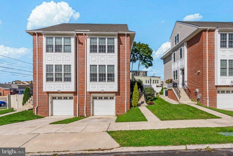 Photo of 502 Kingsley Court, PHILADELPHIA, PA 19128 (MLS # PAPH2680784)