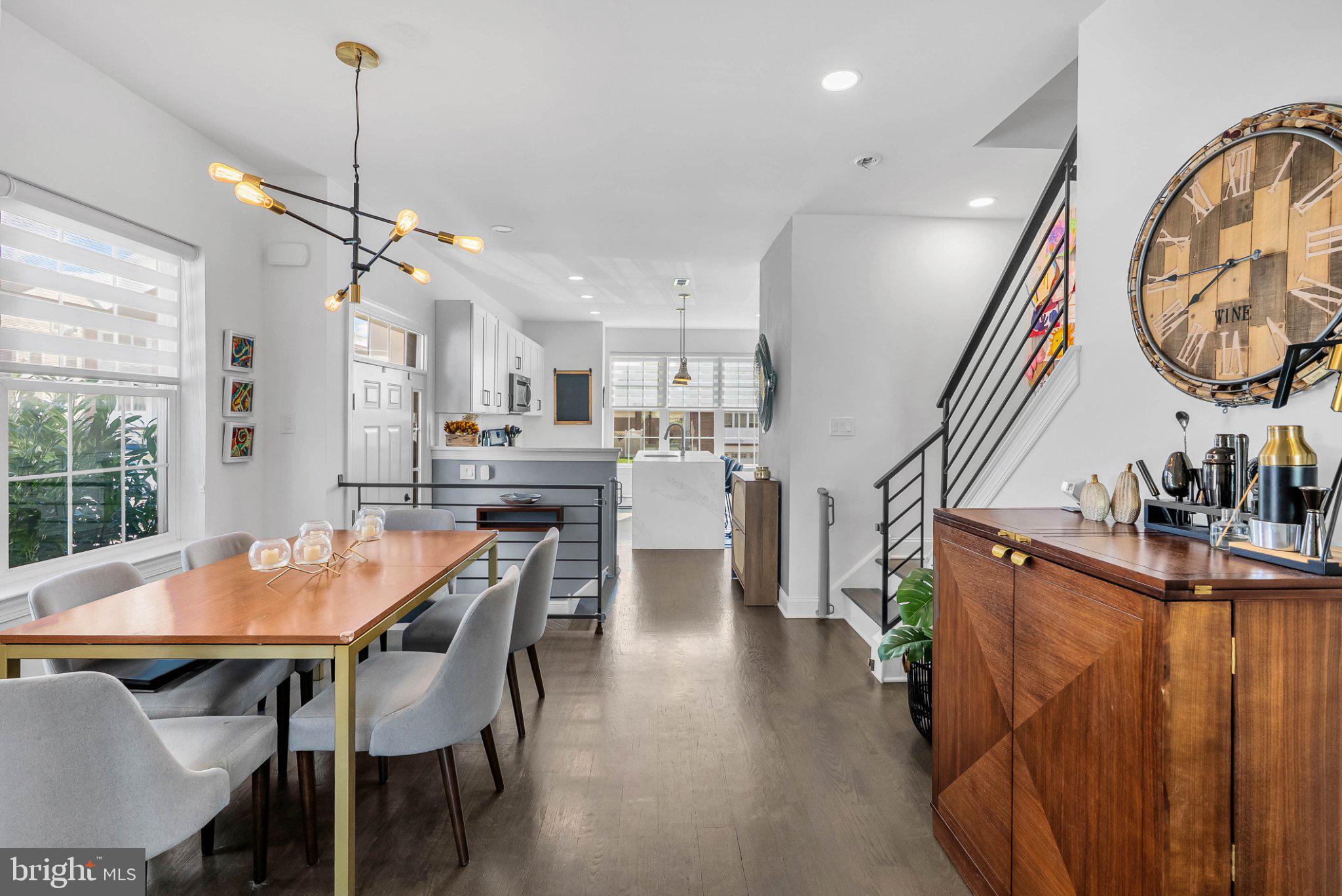 502 KINGSLEY COURT