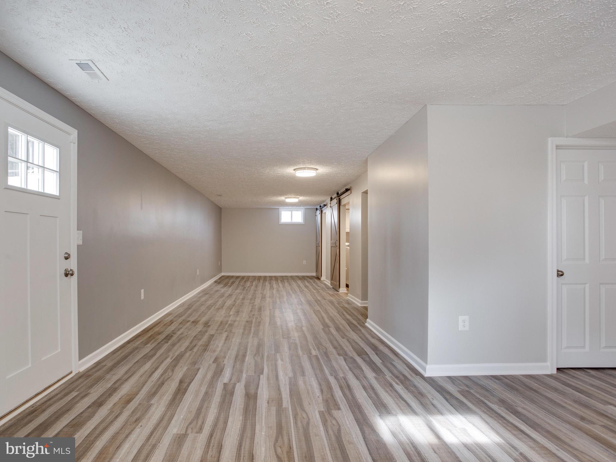 SETTLE WOODS SUB - Residential