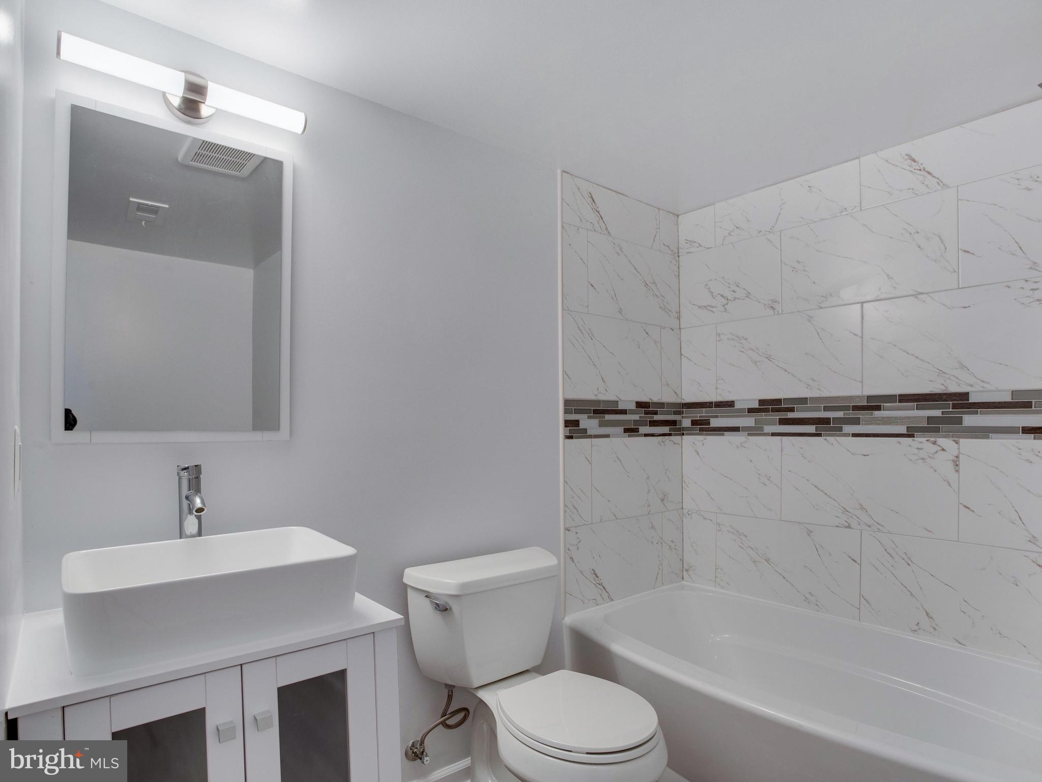 SETTLE WOODS SUB - Residential