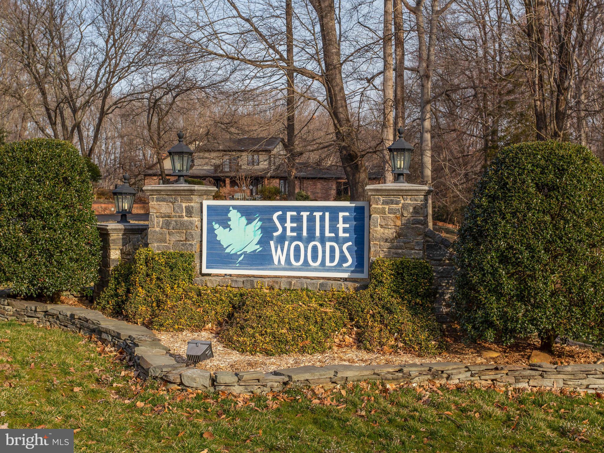 SETTLE WOODS SUB - Residential