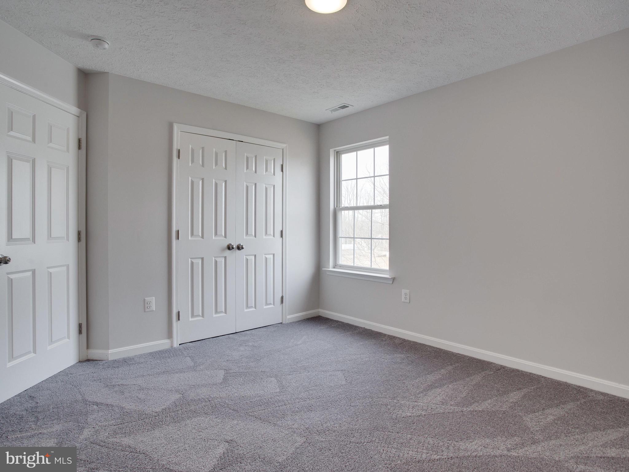 SETTLE WOODS SUB - Residential