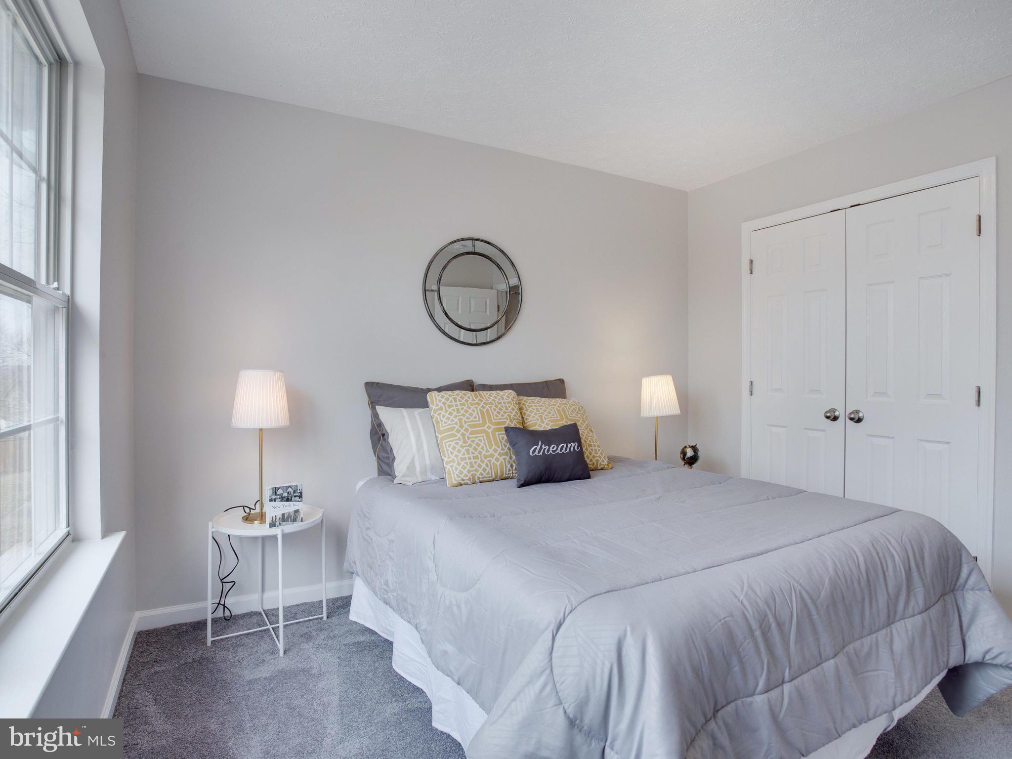 SETTLE WOODS SUB - Residential