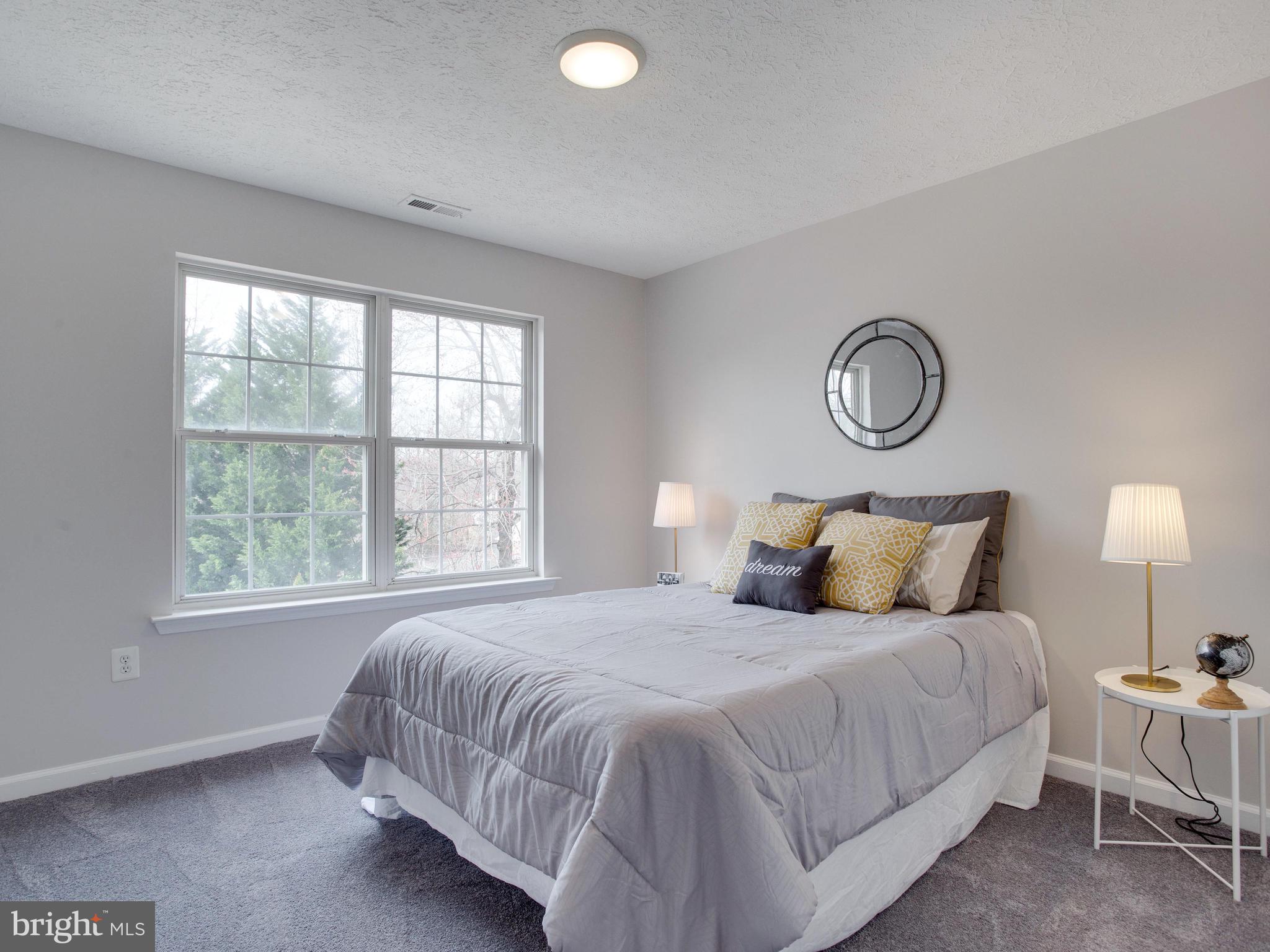 SETTLE WOODS SUB - Residential