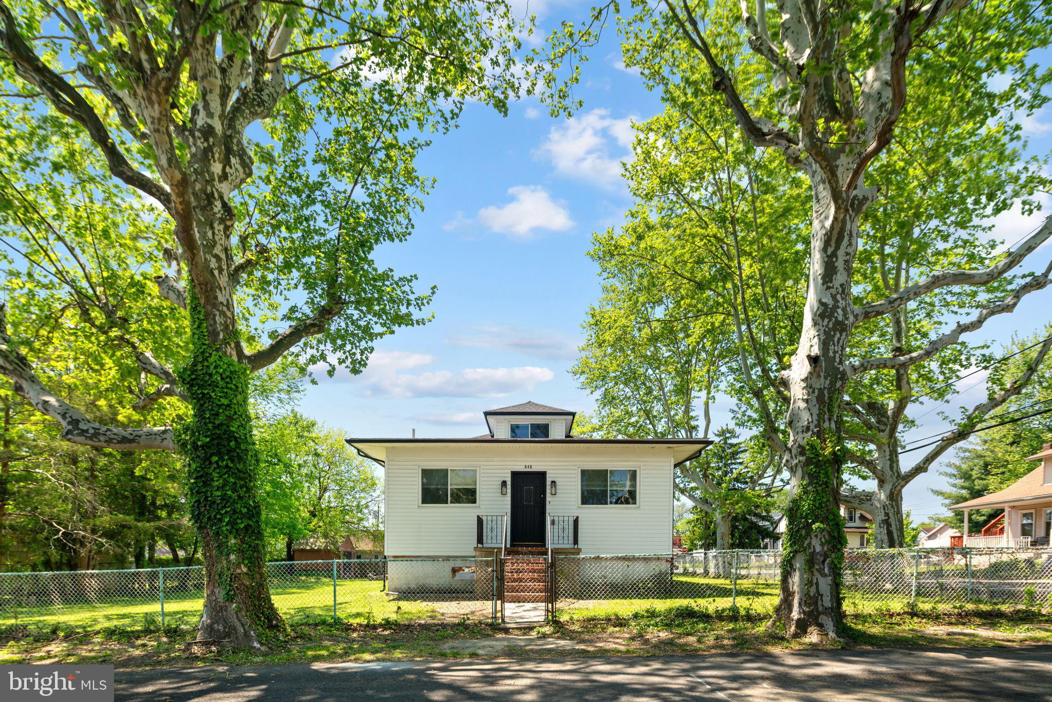 ANDALUSIA - Residential