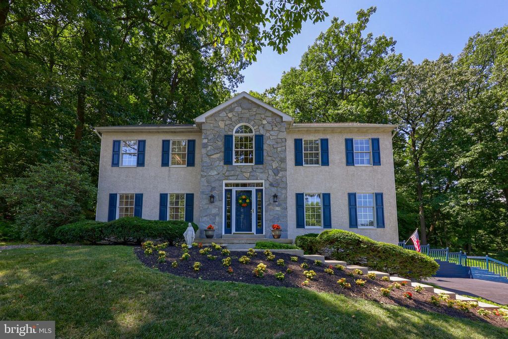 Photo of 850 Timberline Drive, Gap, PA 17527 (MLS # PALA2053448)