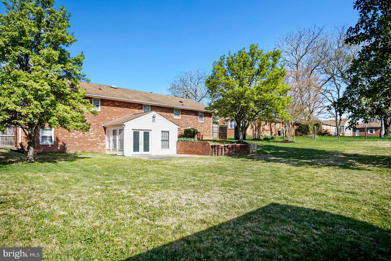 SHERATON HILLS - Residential