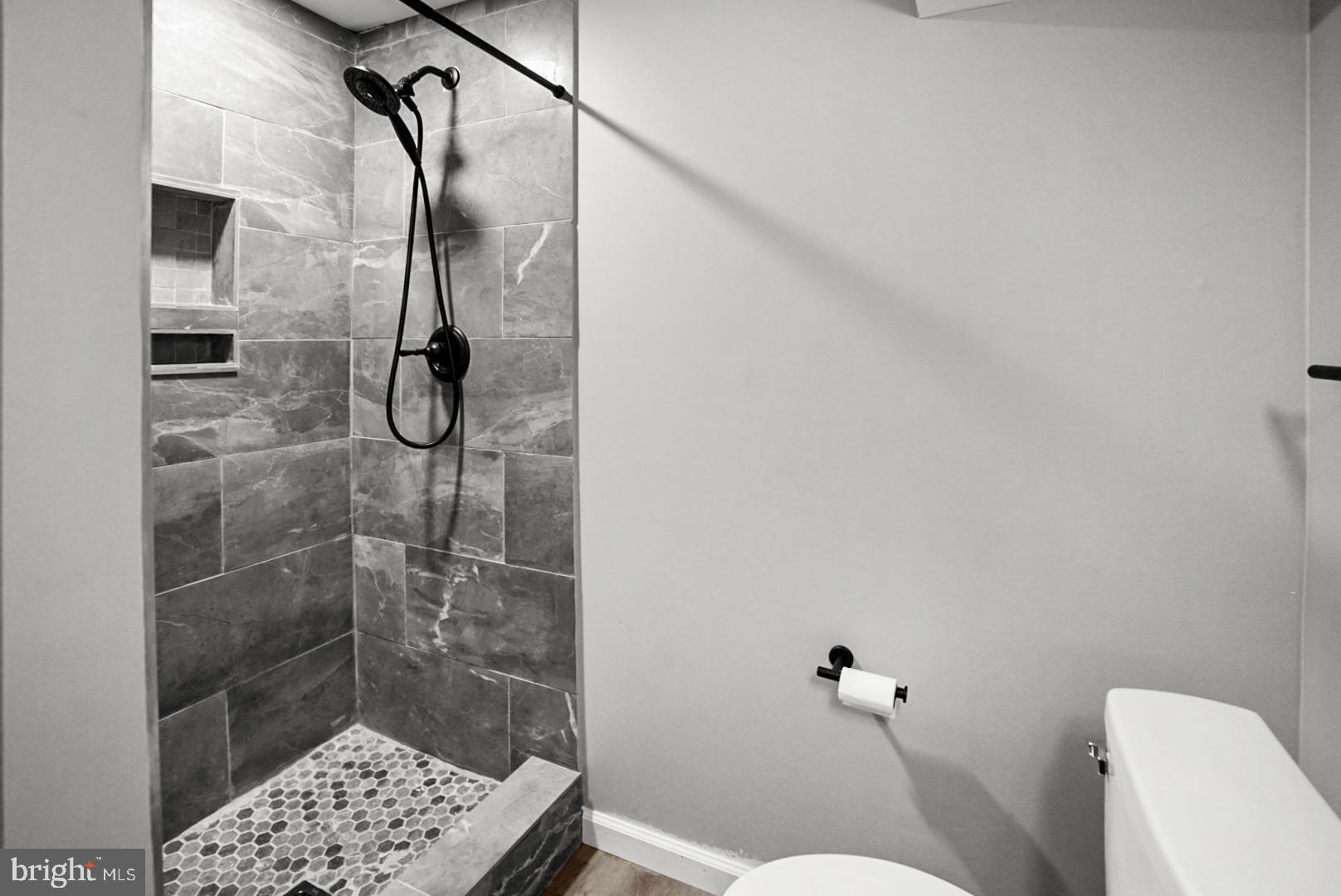 SHERATON HILLS - Residential